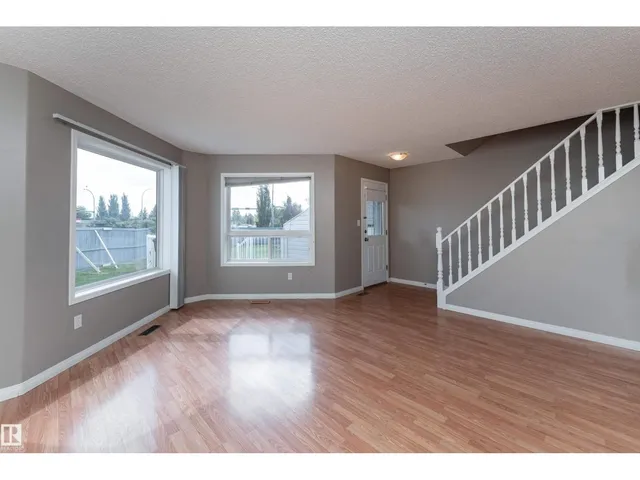 10 - 15 CRANBERRY DR, Sherwood Park 4
