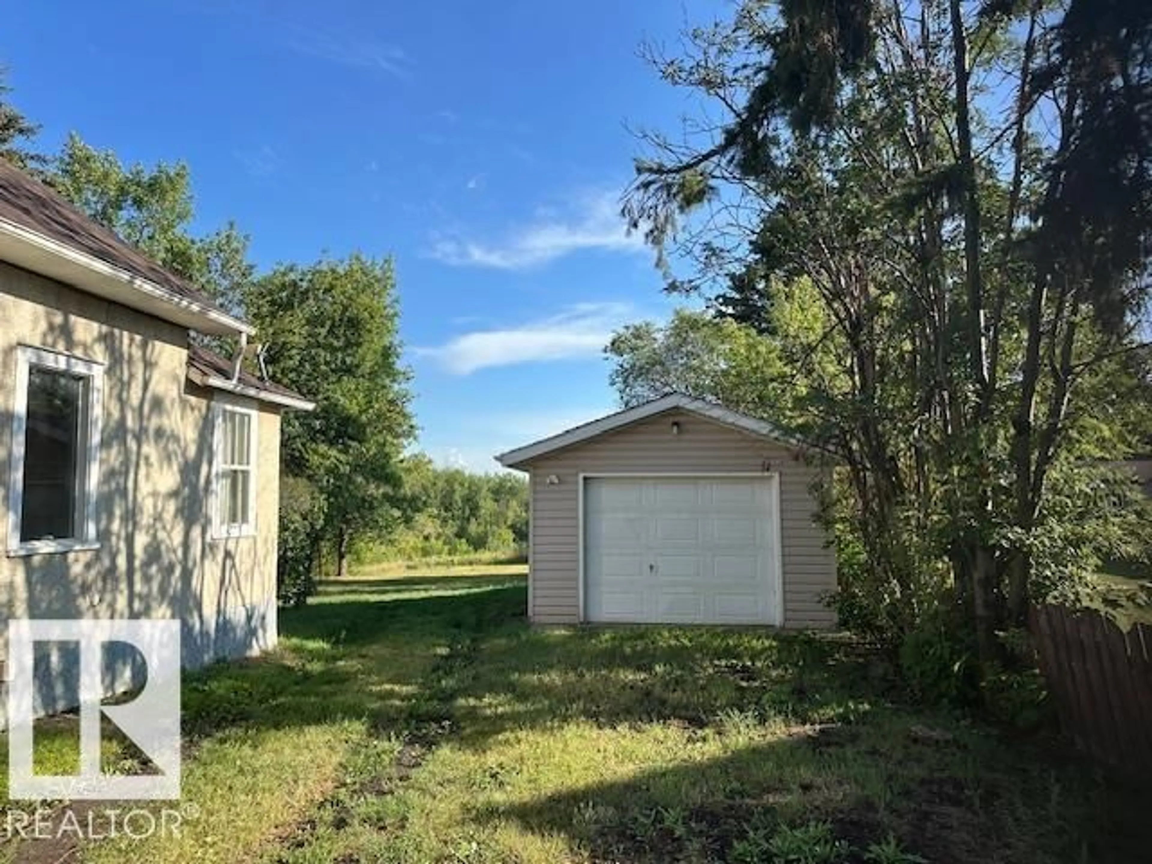 Shed for 4711 51 AV, Waskatenau Alberta T0A3P0