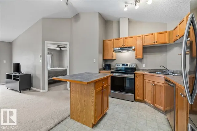 #402 - 5340 199 ST, Edmonton 5