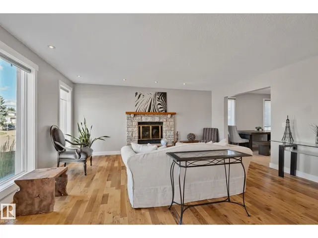 12403 29A AV, Edmonton 5