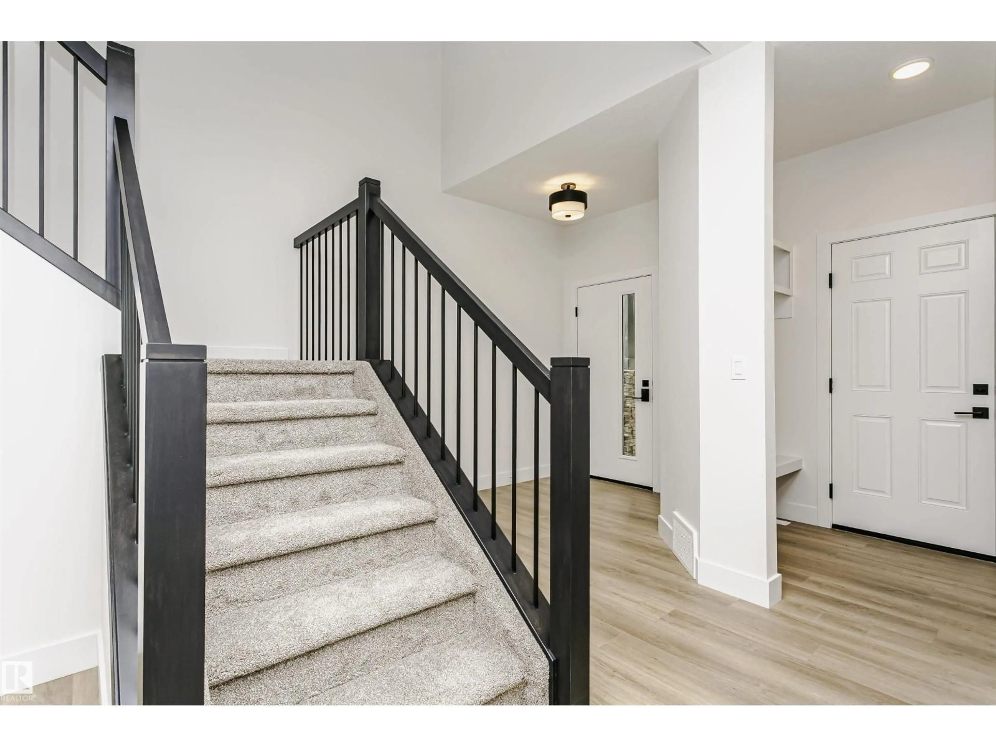 Indoor entryway for 6210 DANSEREAU CR, Beaumont Alberta T4X3E1