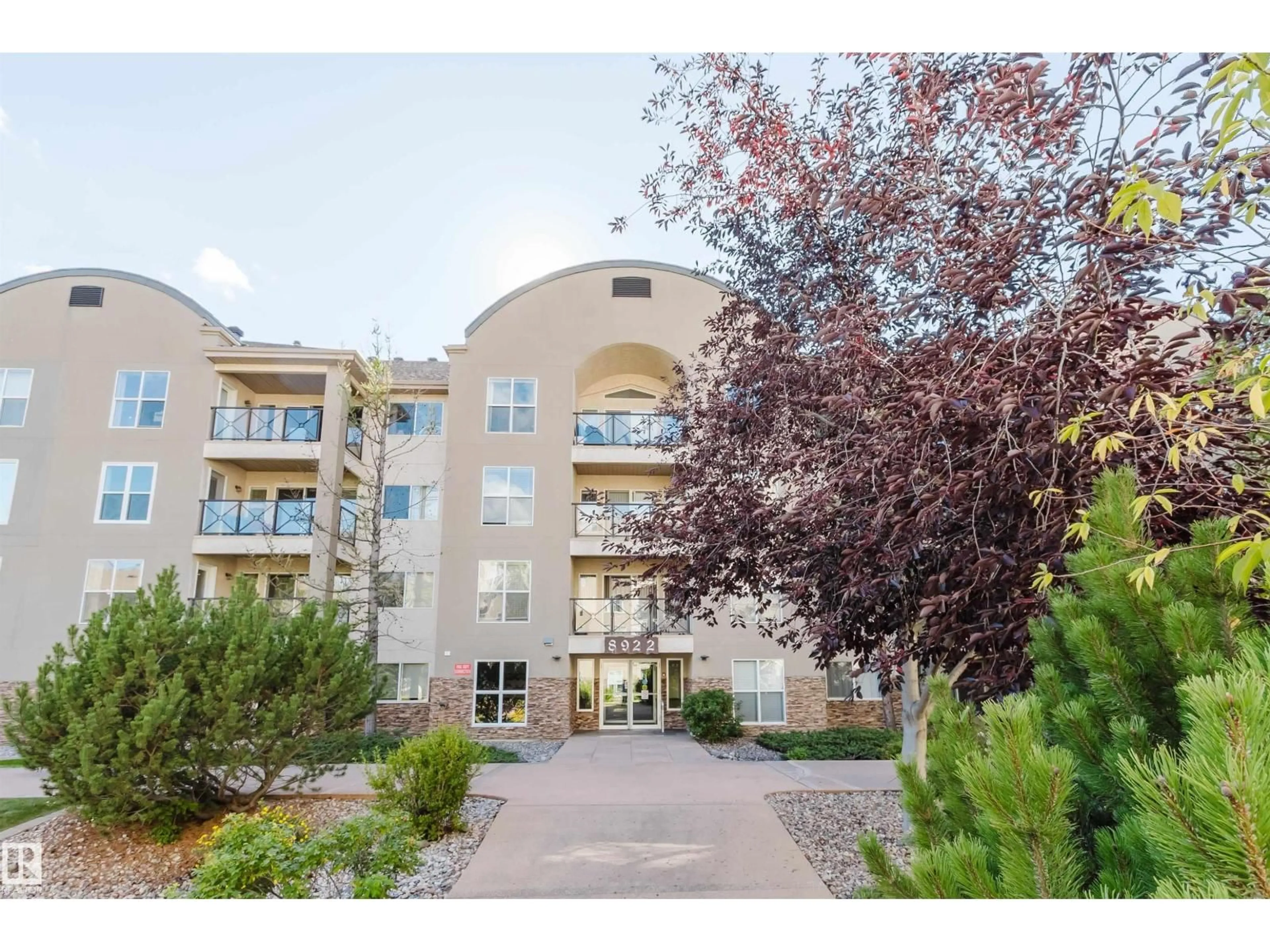 Unknown for 405 - 8922 156 ST NW, Edmonton Alberta T5R5Z3