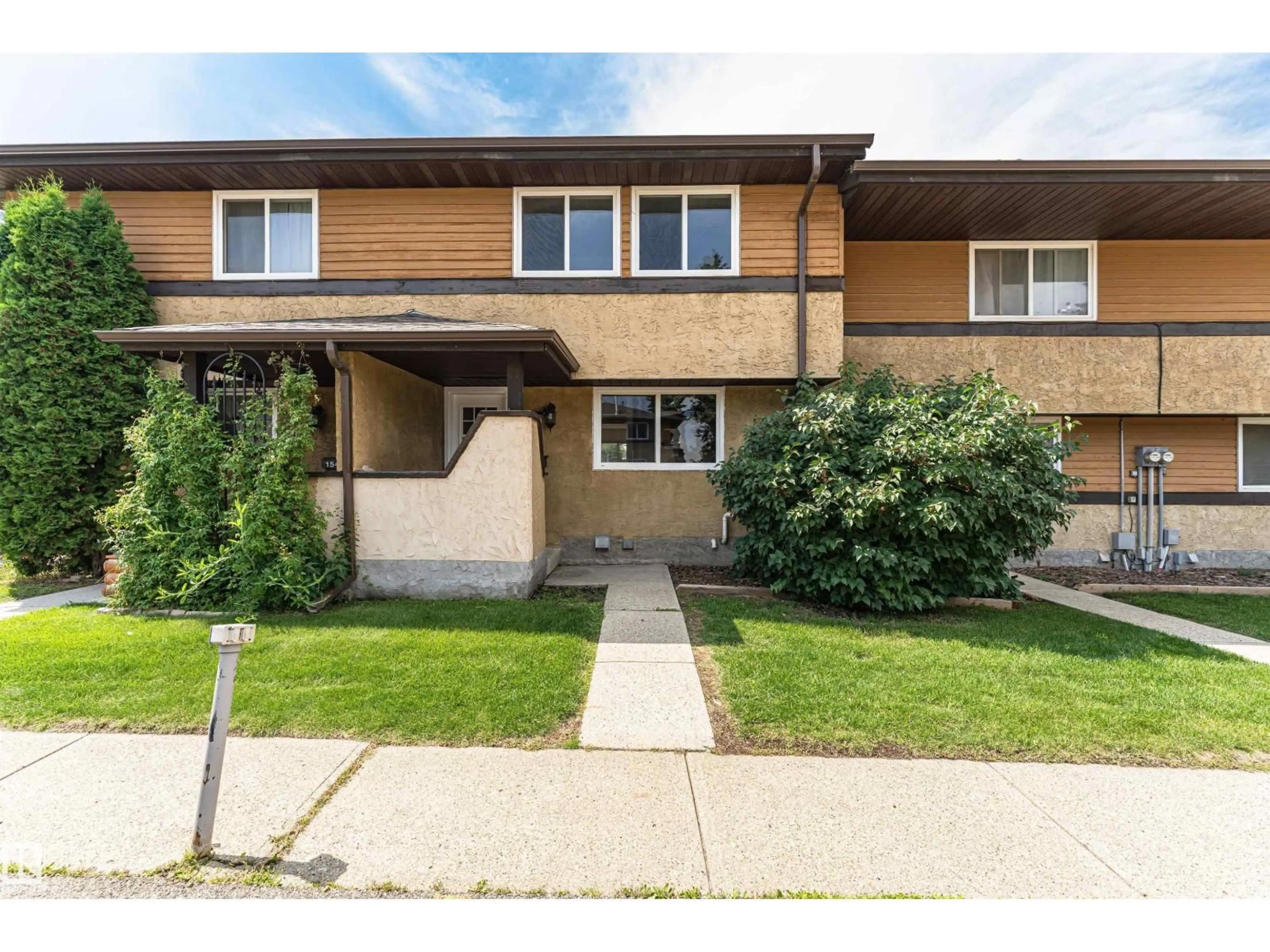 Unknown for 155 WOODBOROUGH WY, Edmonton Alberta T5Y1N2