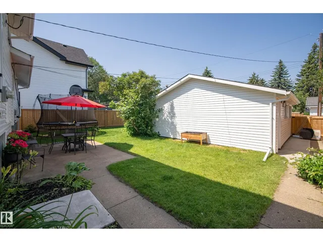 NW - 14616 88 AV, Edmonton 4