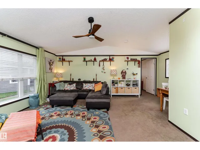 NW - 422 OAK WOOD CR, Edmonton 5