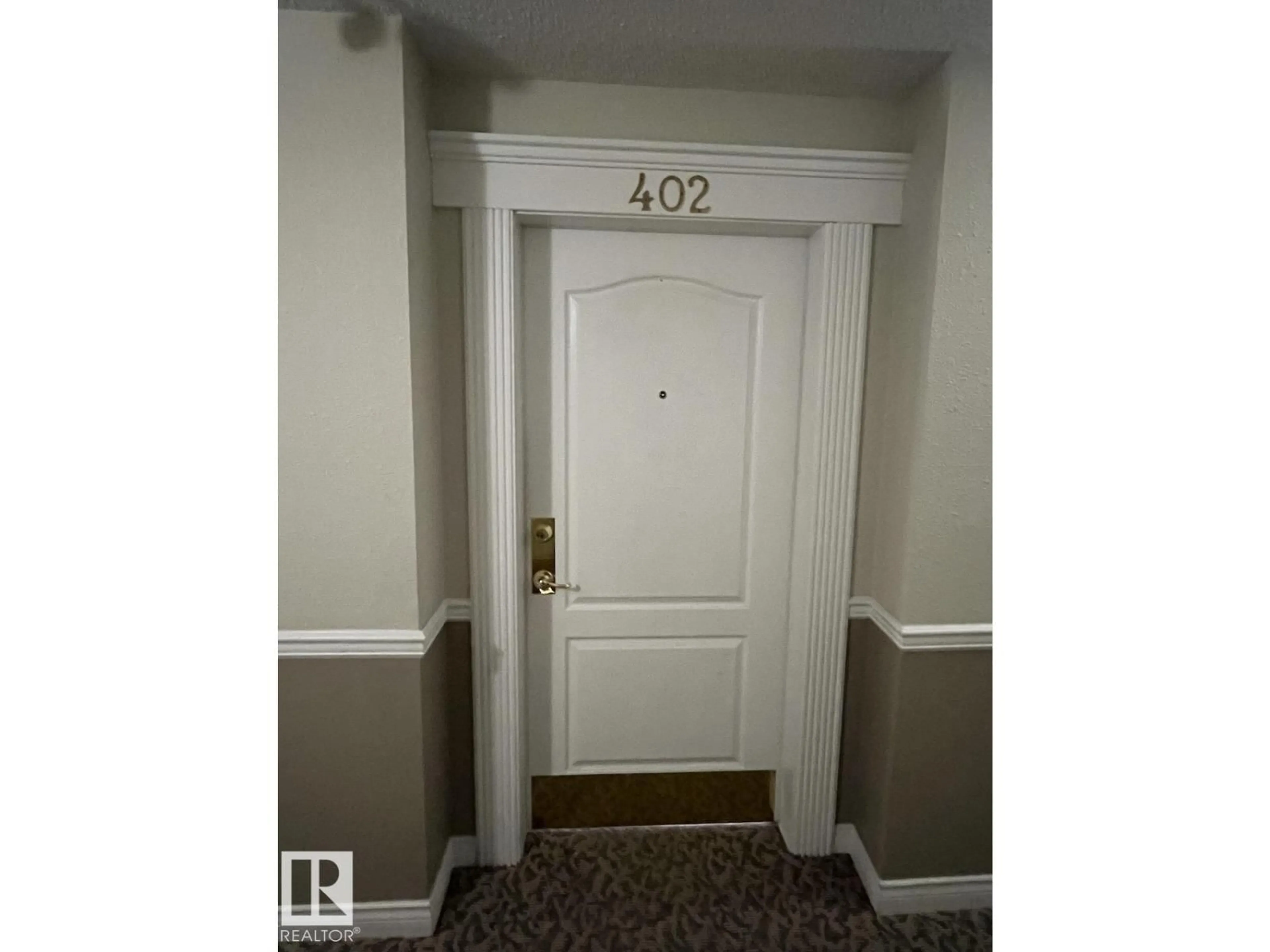 Unknown for #402 - 8909 100 ST, Edmonton Alberta T6E6T4