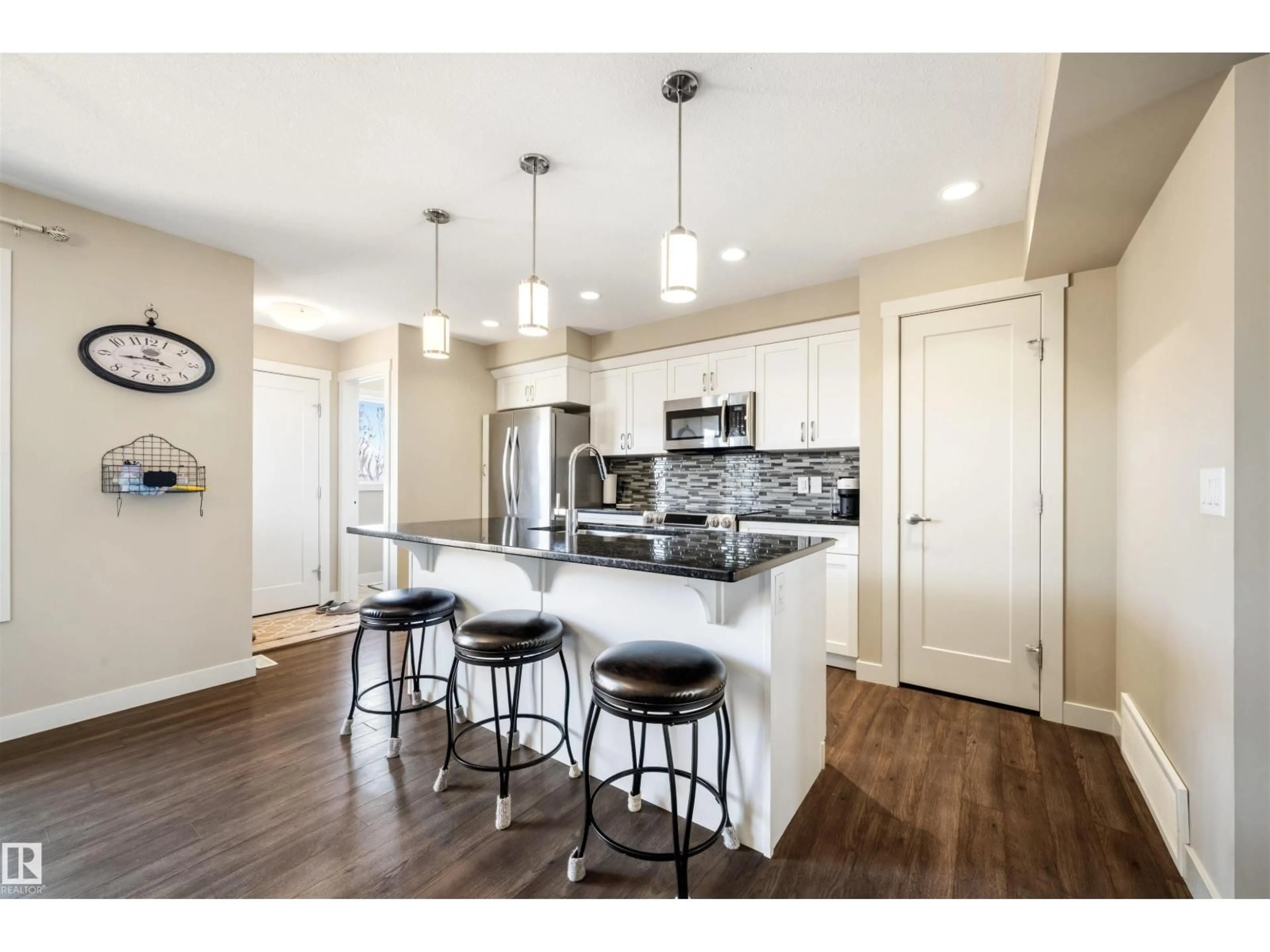 Open concept kitchen, unknown for SW - 4478 ANNETT CM, Edmonton Alberta T6W2V7