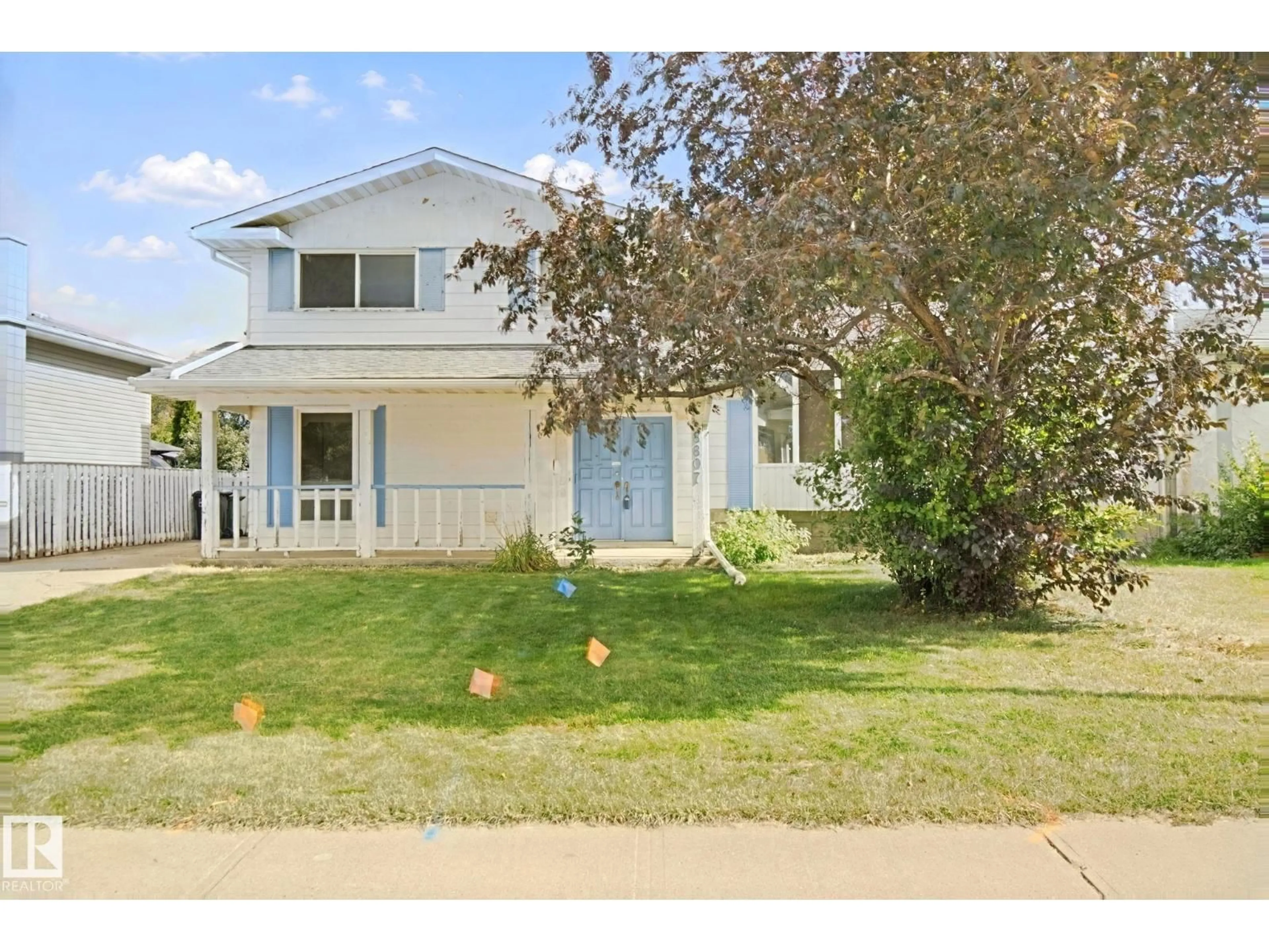 Home with vinyl exterior material, street for NW - 8807 181 ST, Edmonton Alberta T5T0Y5