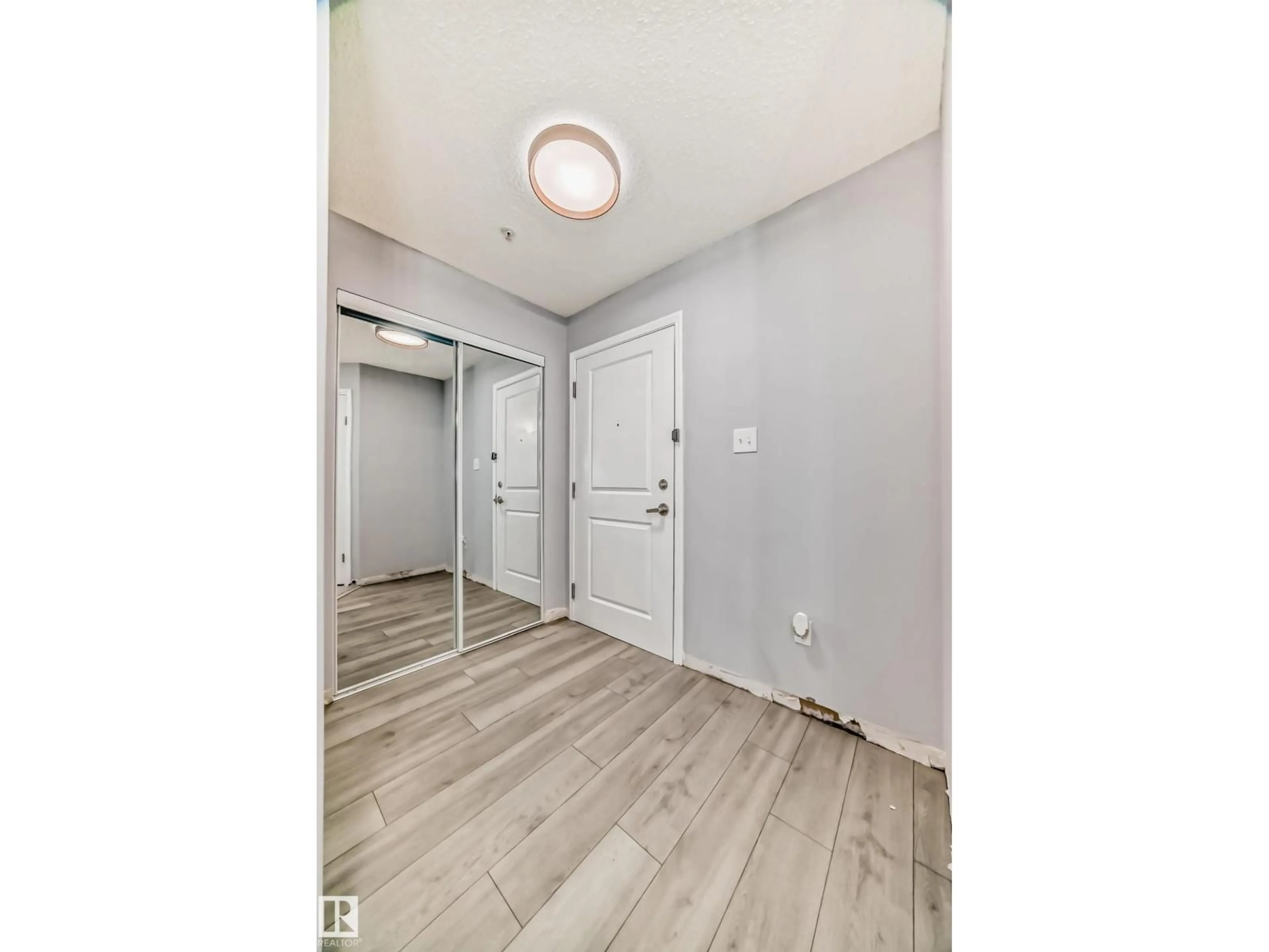 Unknown for 112 11325 83 ST NW, Edmonton Alberta T5B4W7