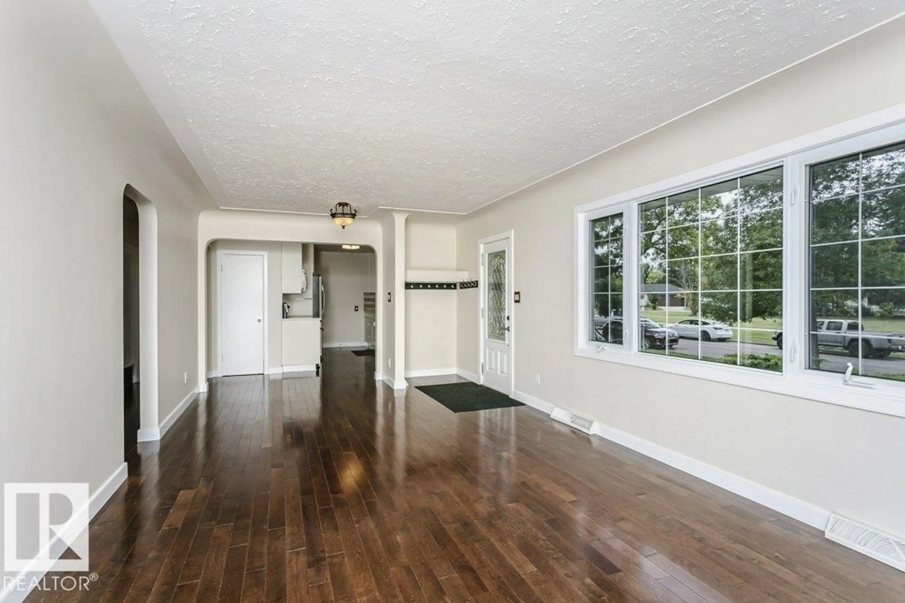 Unknown for 12255 DOVERCOURT CR, Edmonton Alberta T5L4E4