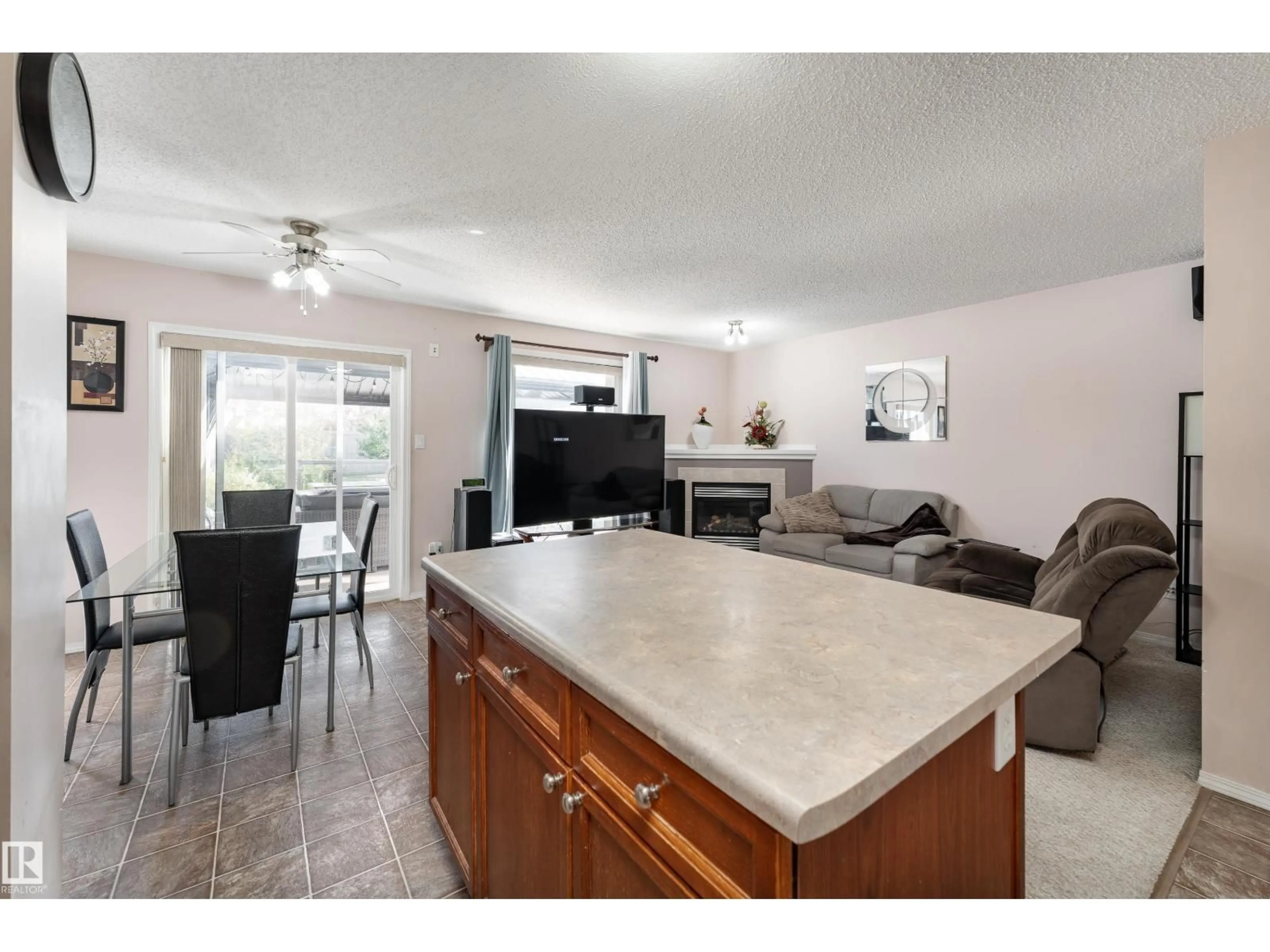 Open concept kitchen, unknown for 2309 27 AV, Edmonton Alberta T6T0A5