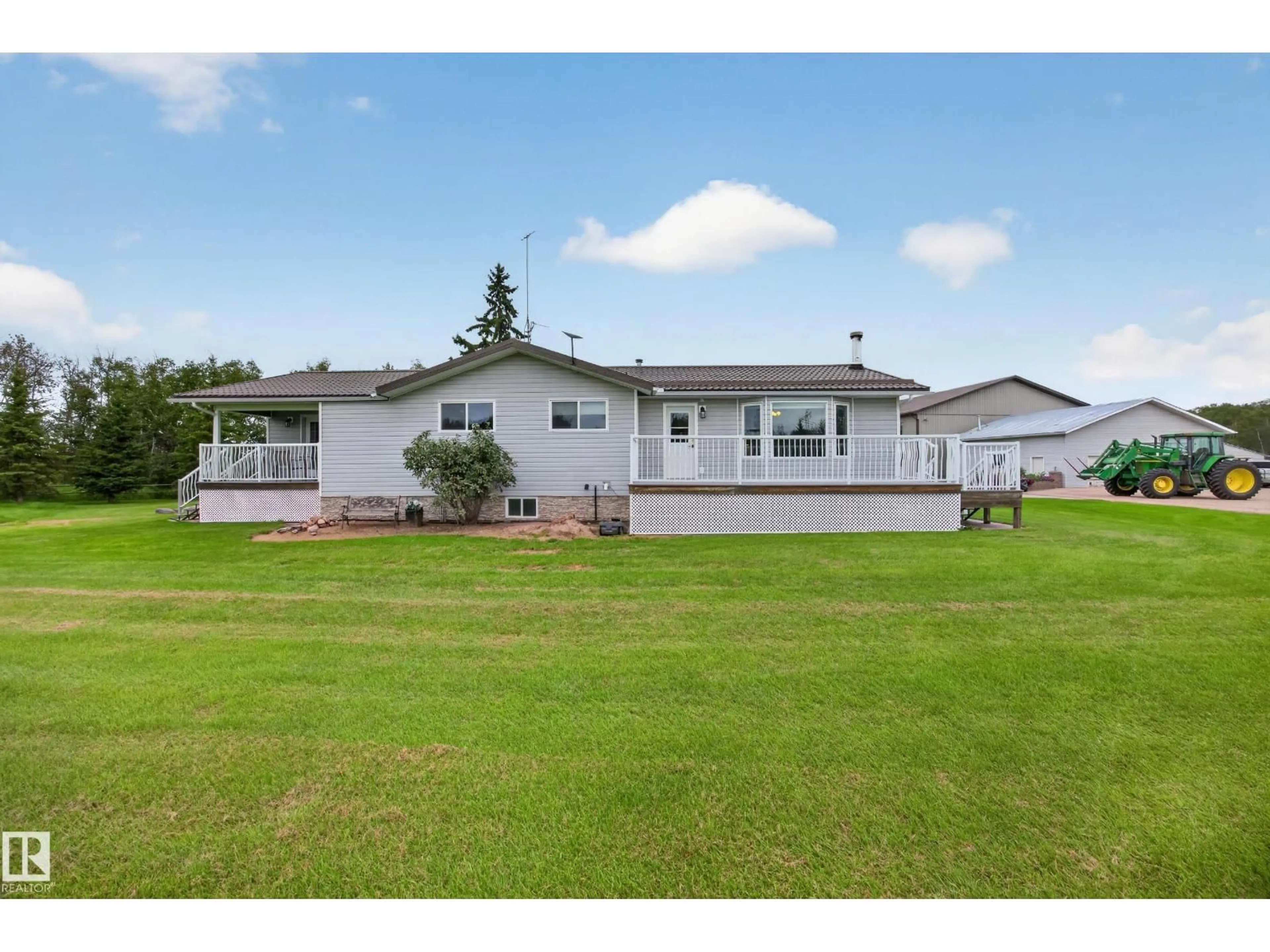 A pic from outside/outdoor area/front of a property/back of a property/a pic from drone, water/lake/river/ocean view for 62103 RANGE ROAD 461, Rural Bonnyville M.D. Alberta T9N2J6