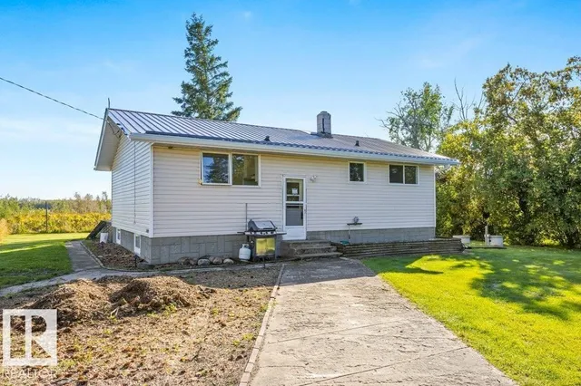 58231 RGE RD 222, Rural Thorhild County 5