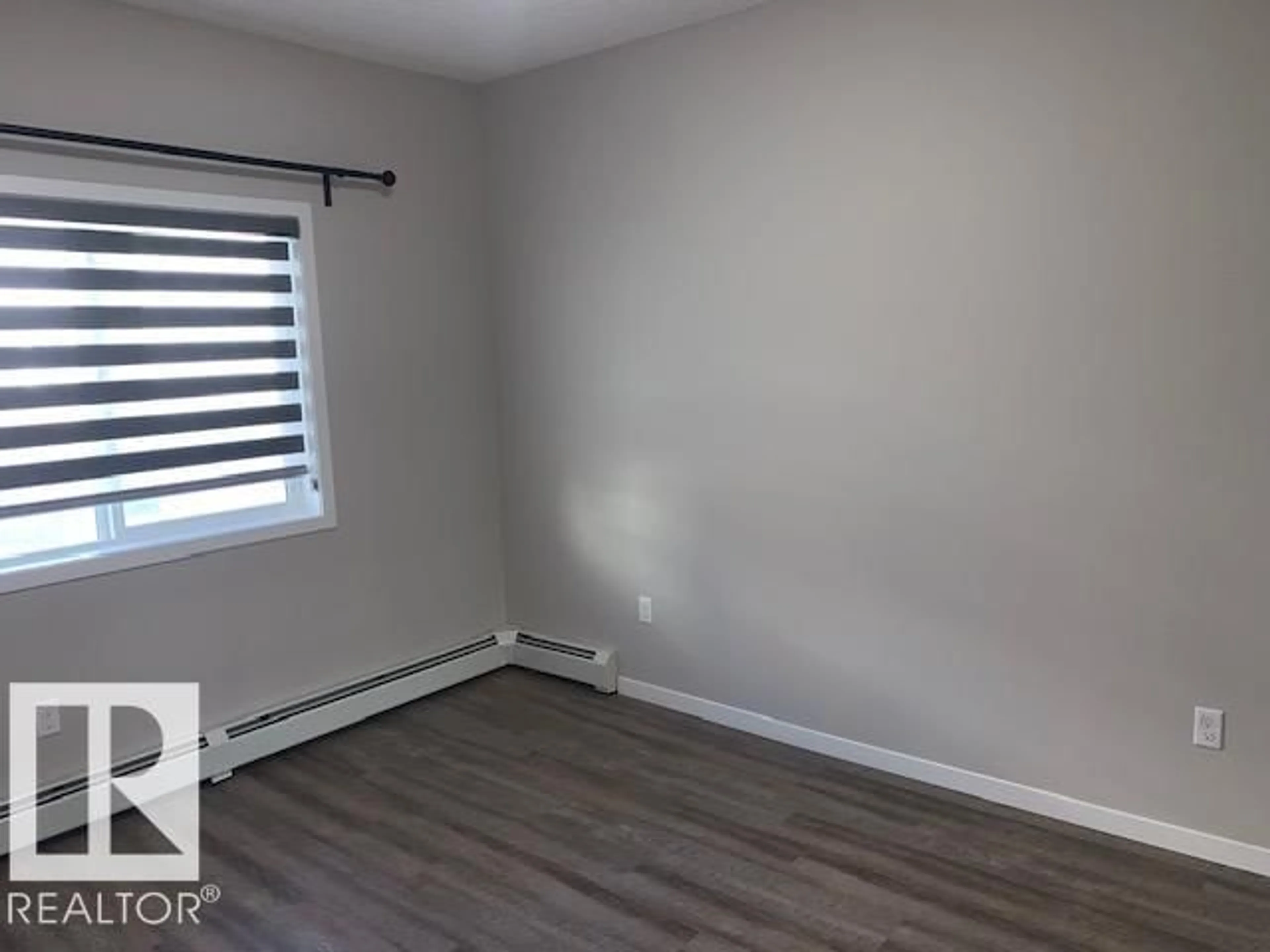 A pic of a room for 153 - 1818 RUTHERFORD RD, Edmonton Alberta T6W2K6