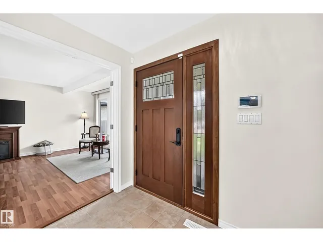 10451 26 AV, Edmonton 4