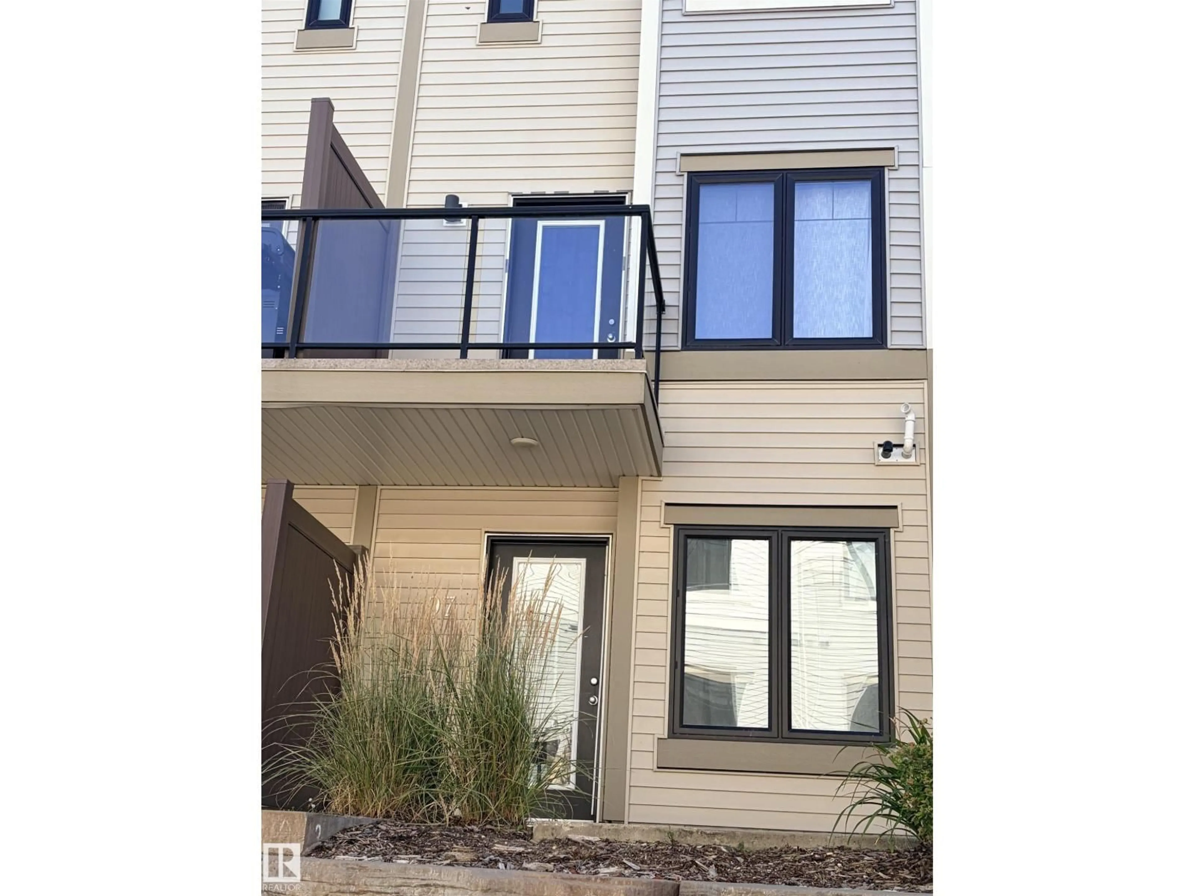 Unknown for 97 WELSH DR, Edmonton Alberta T6X1Y8