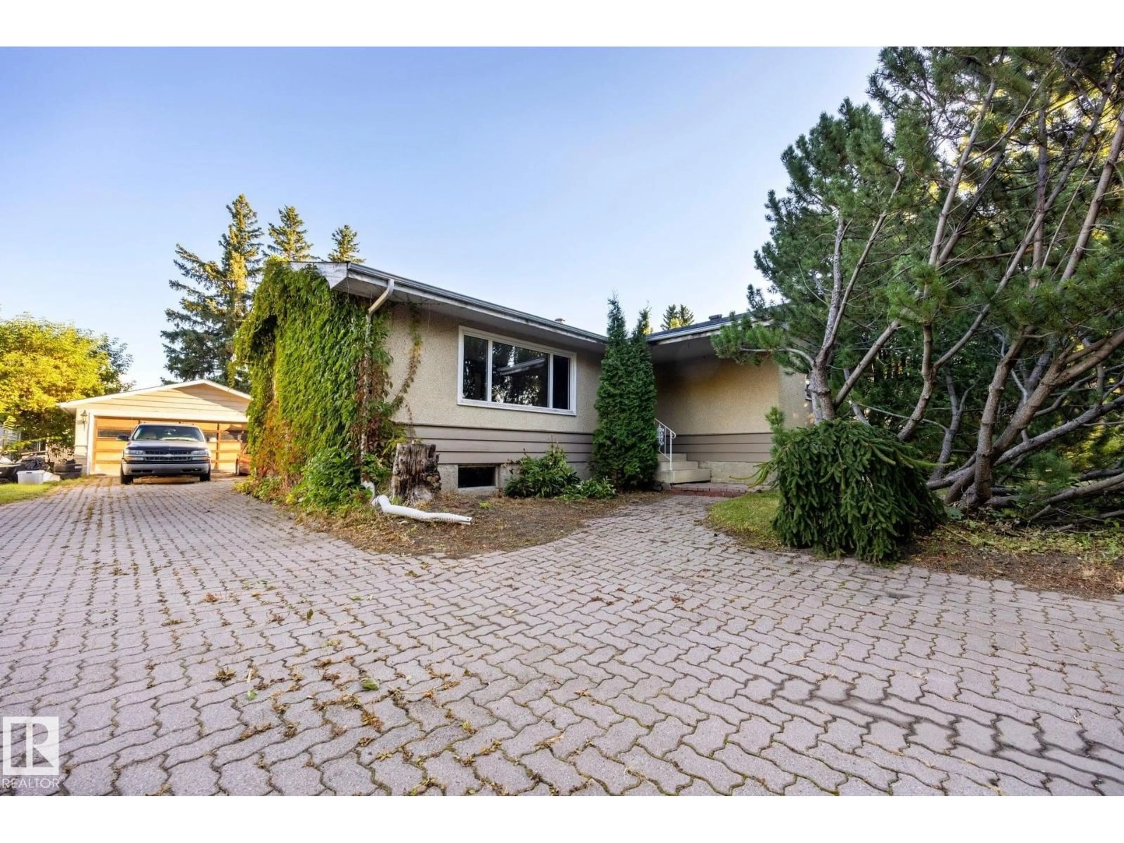 Unknown for 6 RAVEN DR, Sherwood Park Alberta T8A0C3
