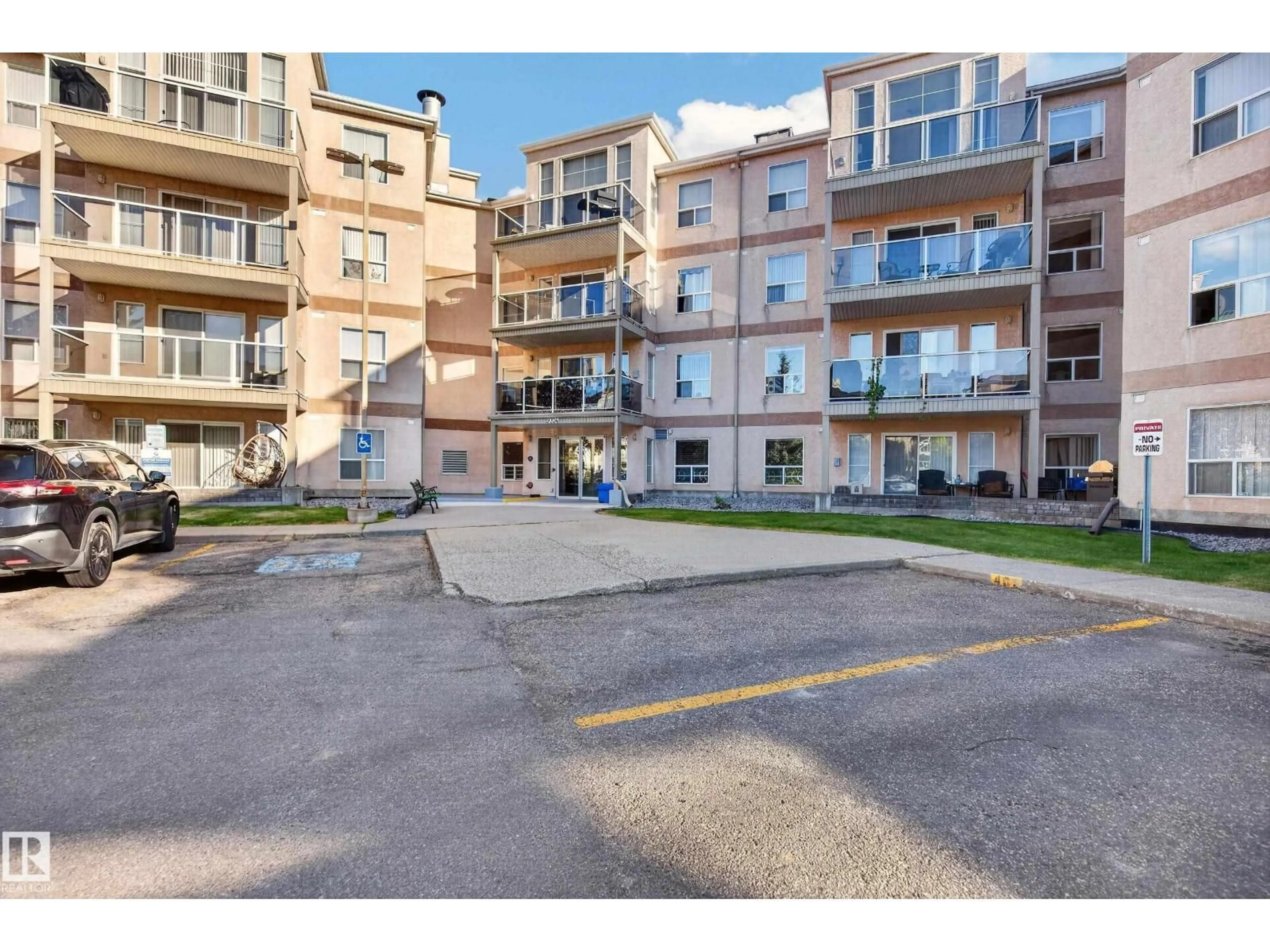 Unknown for 9704 - 431 174 ST, Edmonton Alberta T5T6J4