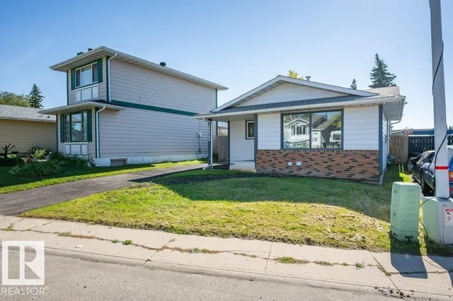 18023 73 AV, Edmonton 2