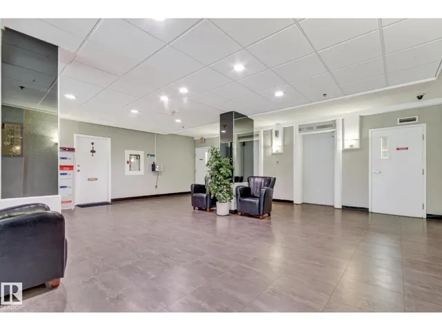 704 - 11007 83 AV, Edmonton 5