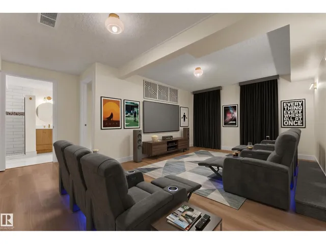 11427 141 AV, Edmonton 5