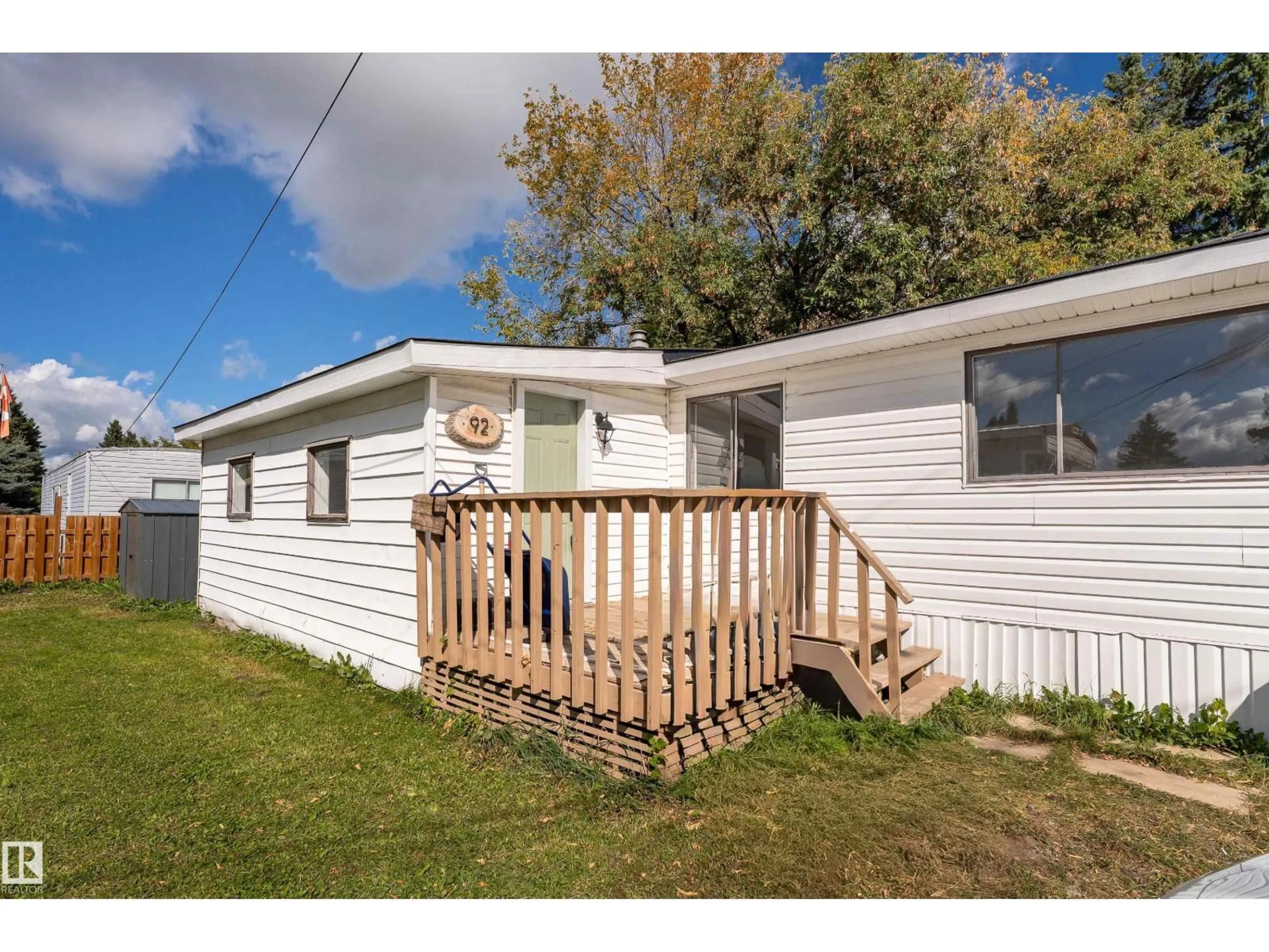 Unknown for 92 305 CALAHOO RD, Spruce Grove Alberta T7X3K7