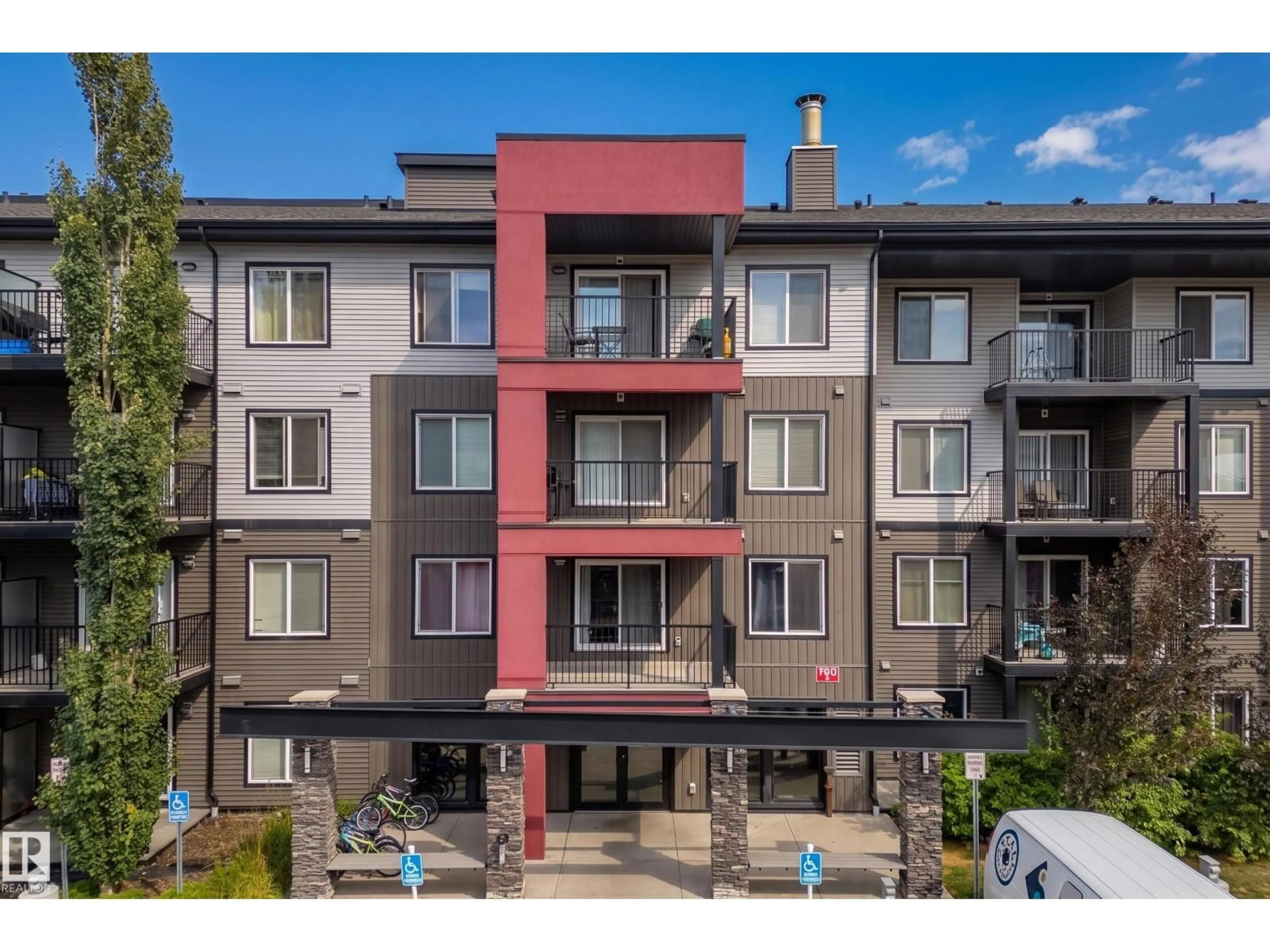 A pic from outside/outdoor area/front of a property/back of a property/a pic from drone, unknown for 419 - 5515 7 AV, Edmonton Alberta T6X2A8