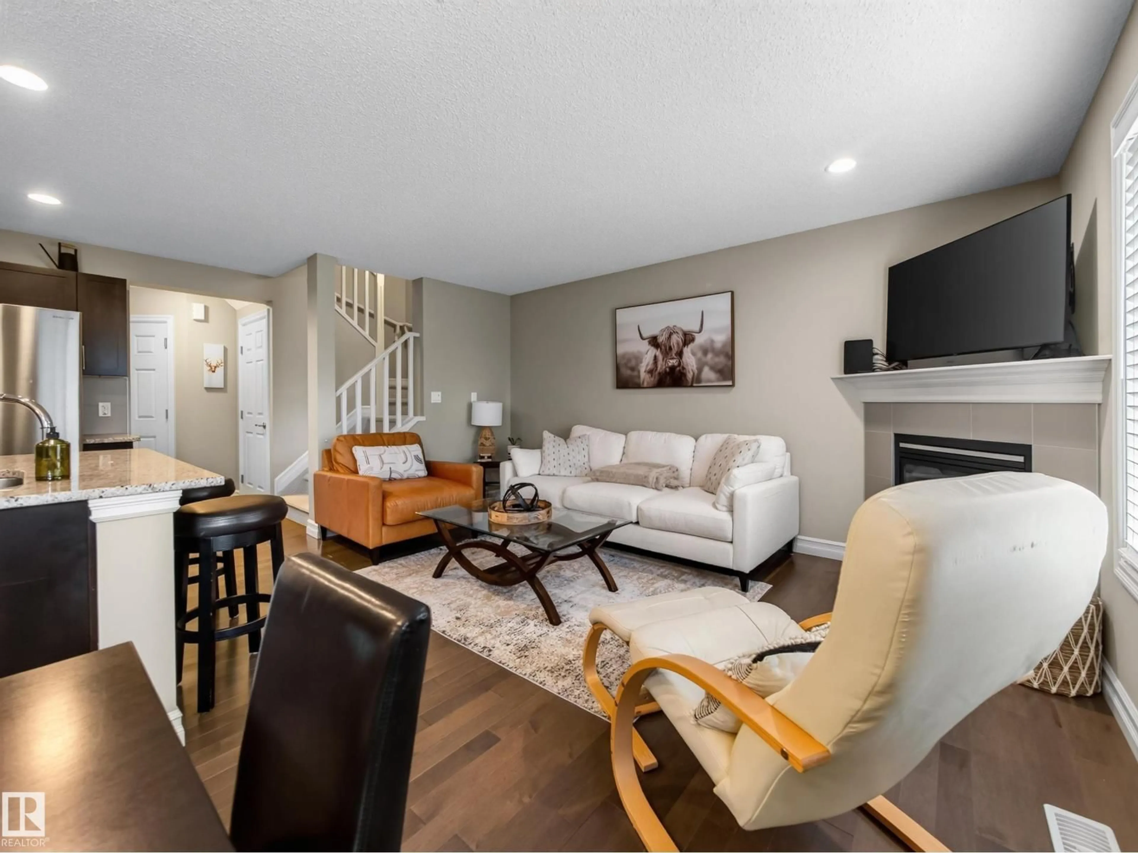 Living room with furniture, unknown for 79 219 CHARLOTTE WY, Sherwood Park Alberta T8H0T3