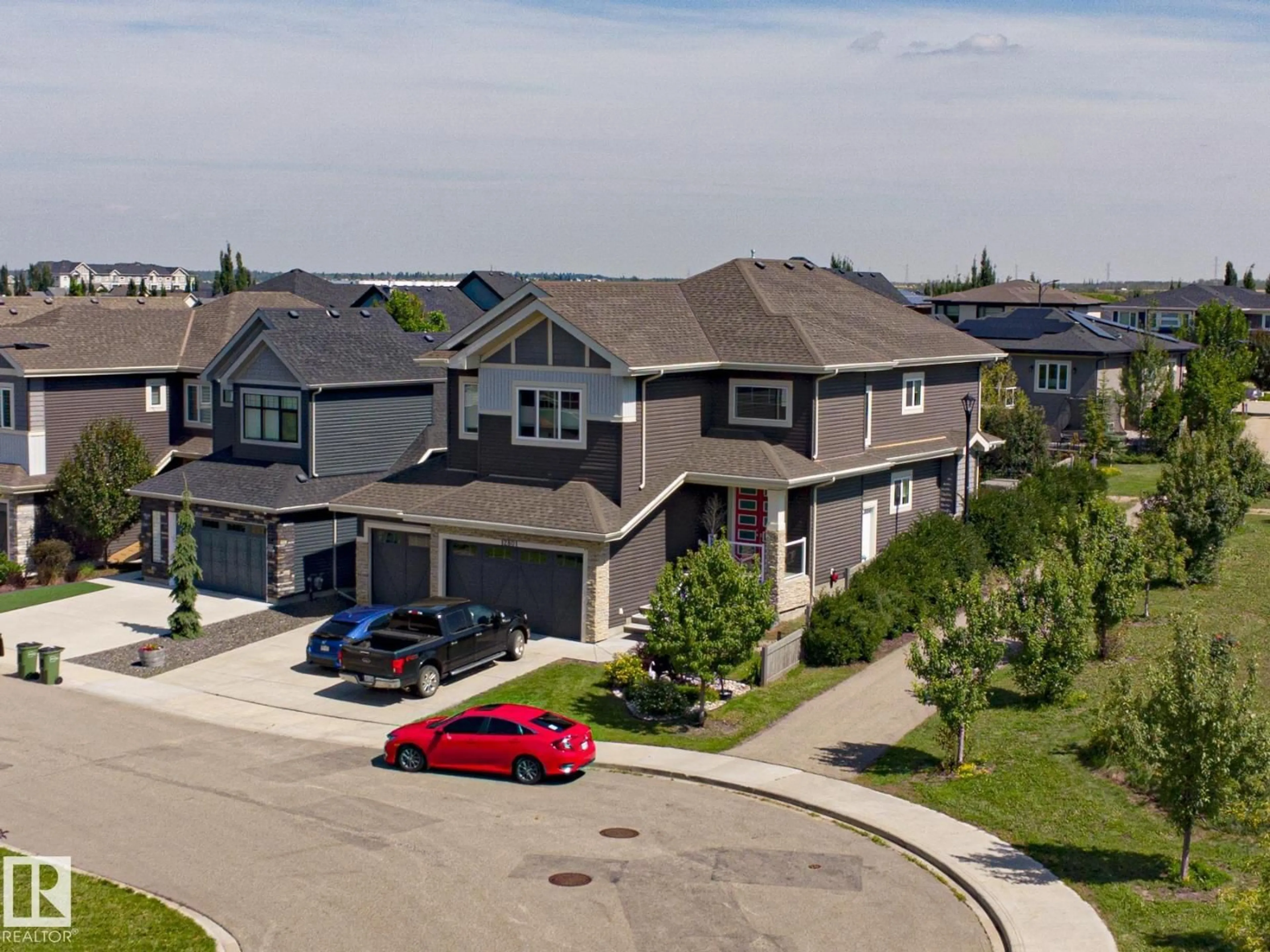 A pic from outside/outdoor area/front of a property/back of a property/a pic from drone, street for NW - 12801 203 ST, Edmonton Alberta T5S0E7