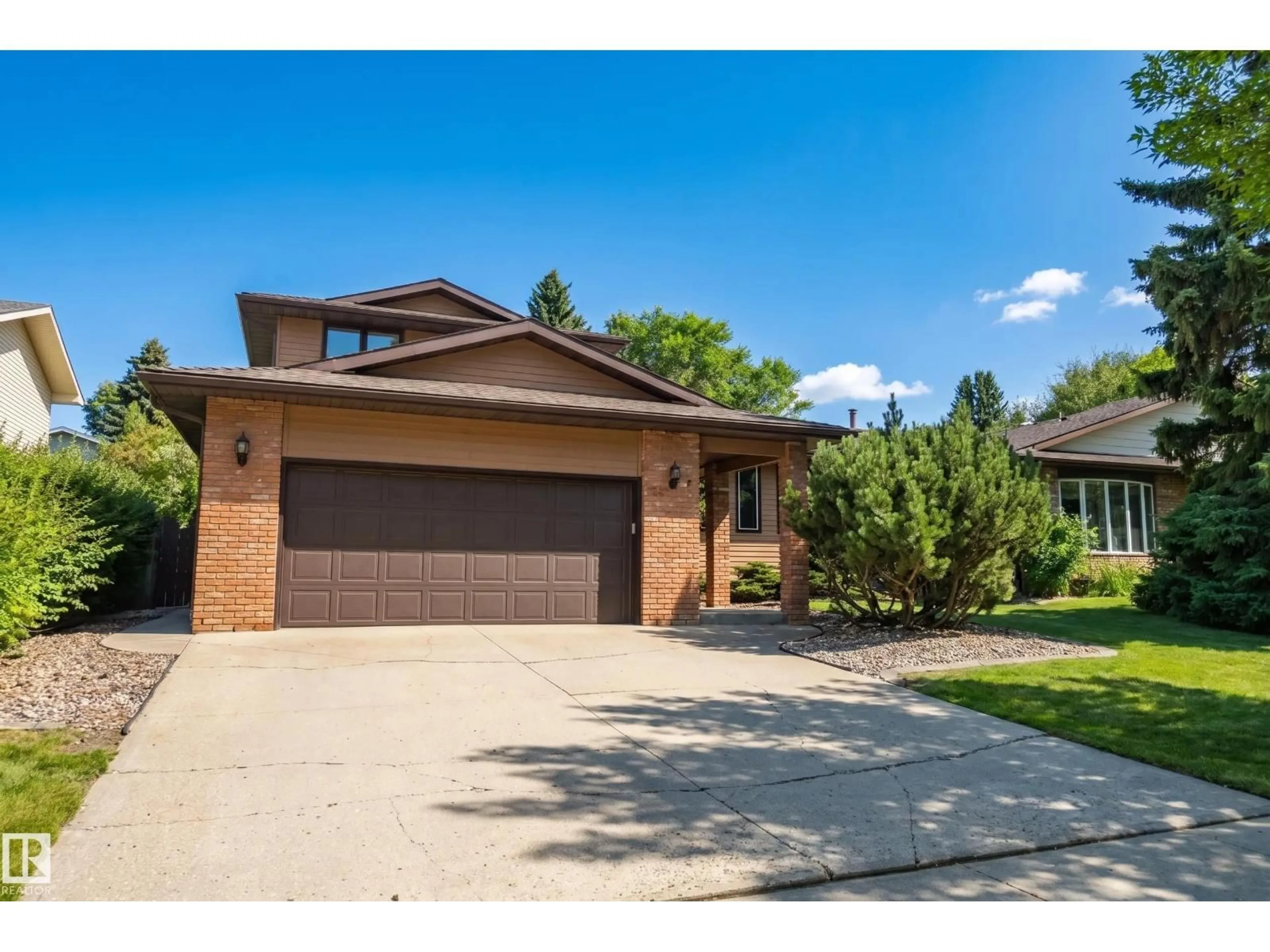 Home with brick exterior material, street for 7 PEMBINA PL, St. Albert Alberta T8N4P7