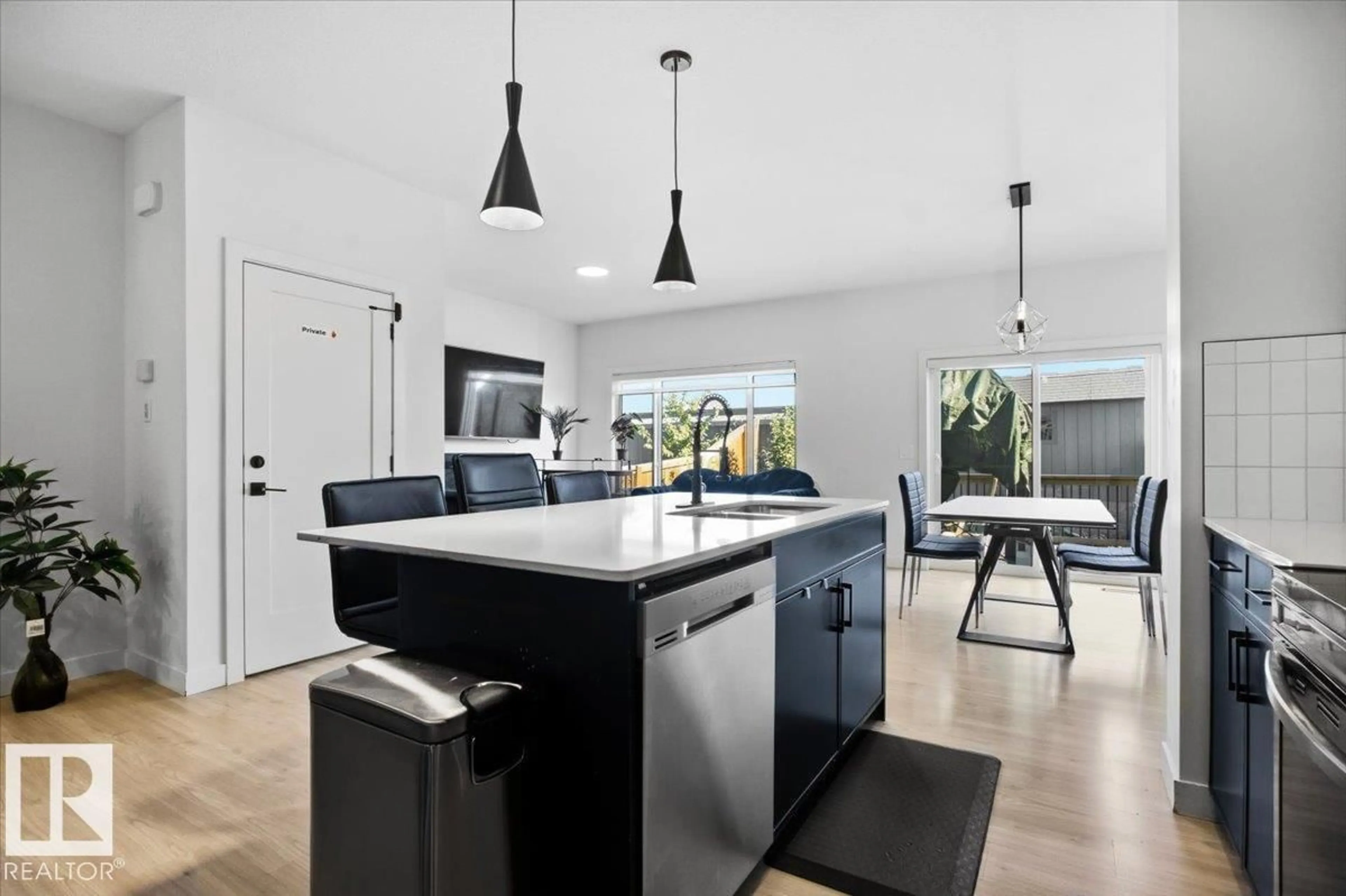 Open concept kitchen, ceramic/tile floor for 974 DANIELS LO, Edmonton Alberta T6W4Y4