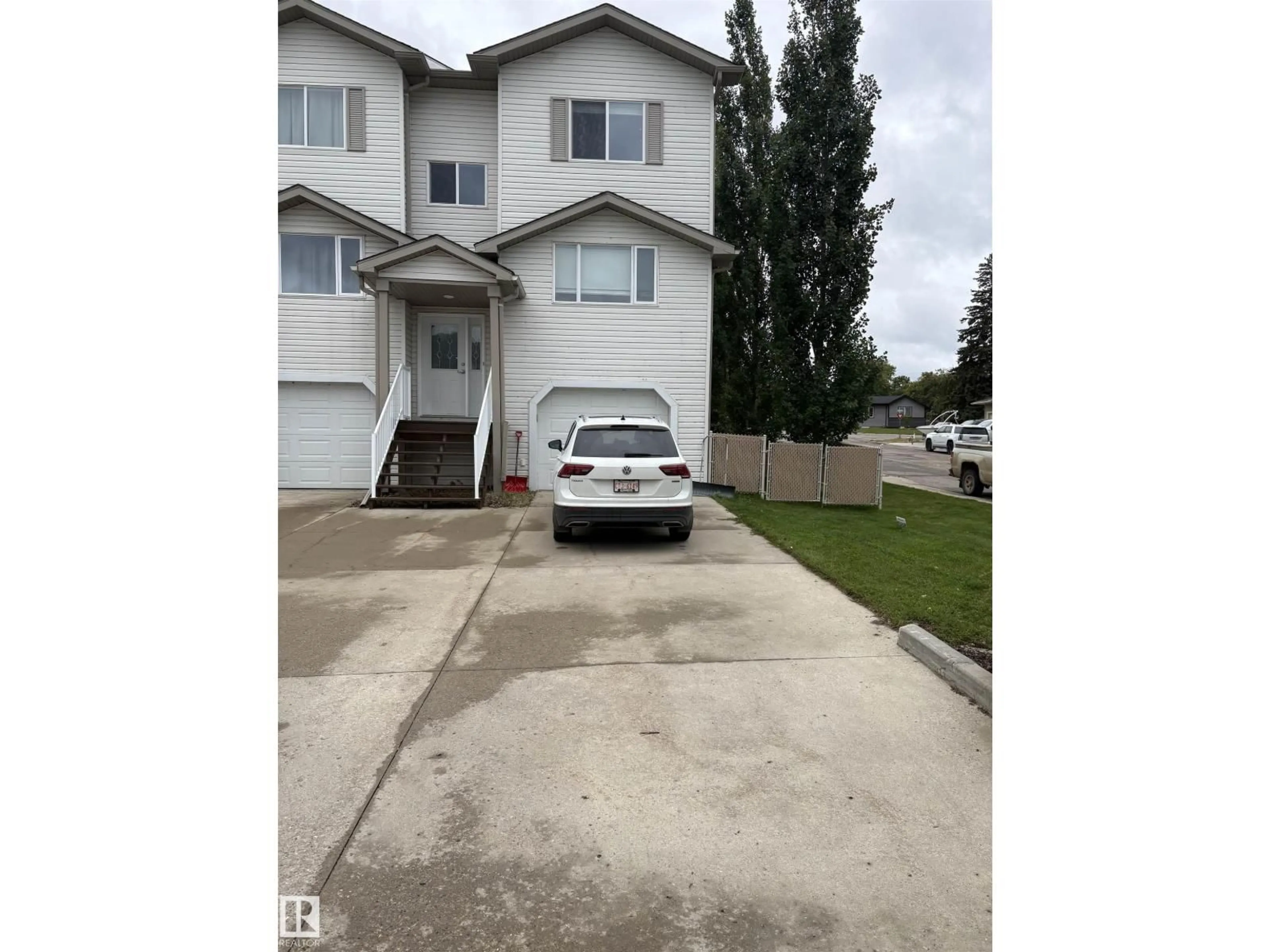 Unknown for 1001 7 AV, Cold Lake Alberta T9M1C4