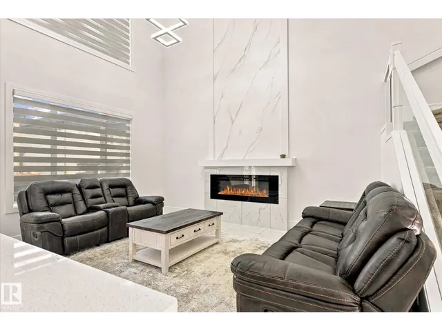 NW - 17618 64A ST, Edmonton 5