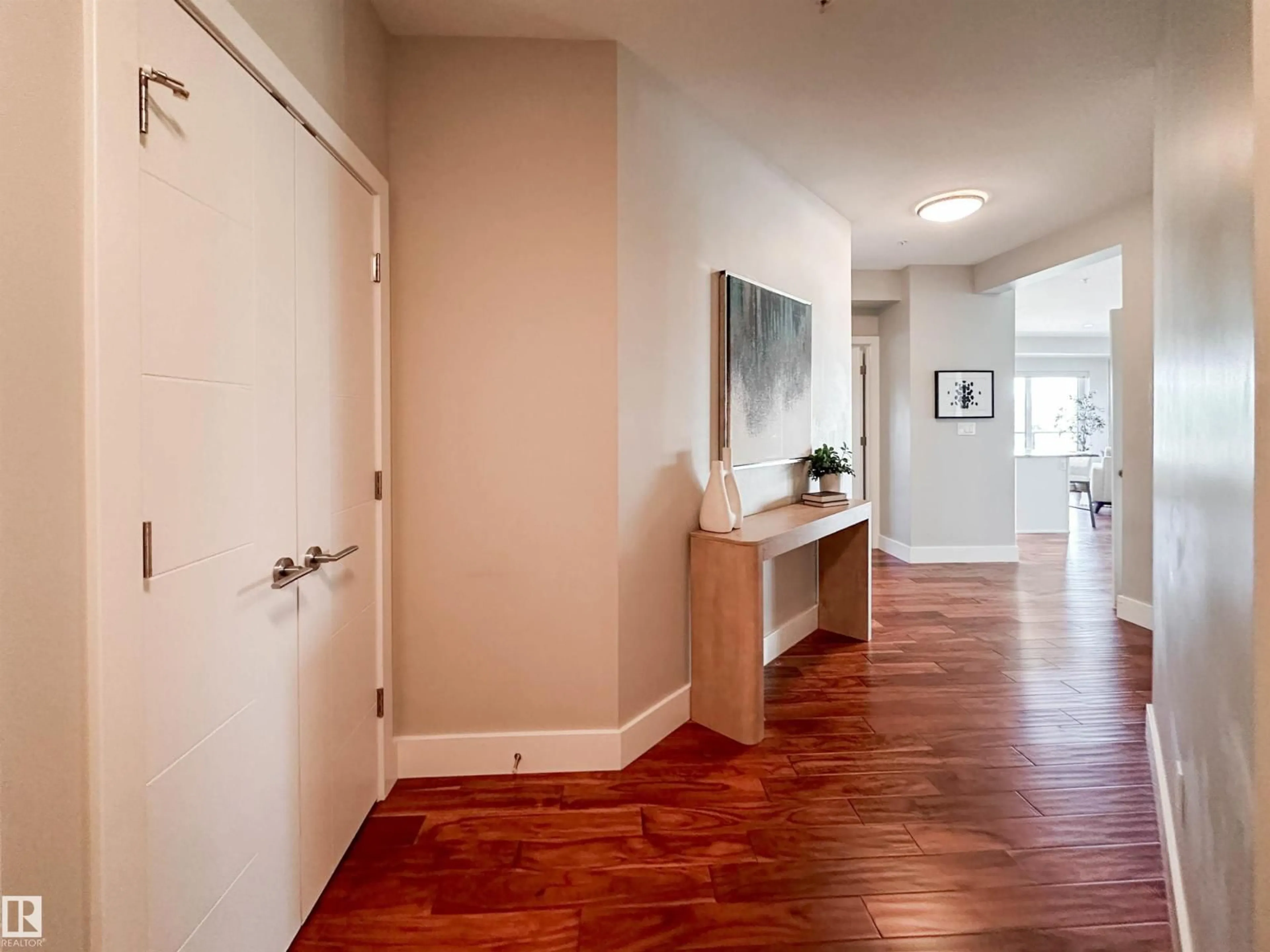 Indoor entryway for 200 - 620 BELLEROSE DR, St. Albert Alberta T8N7P7