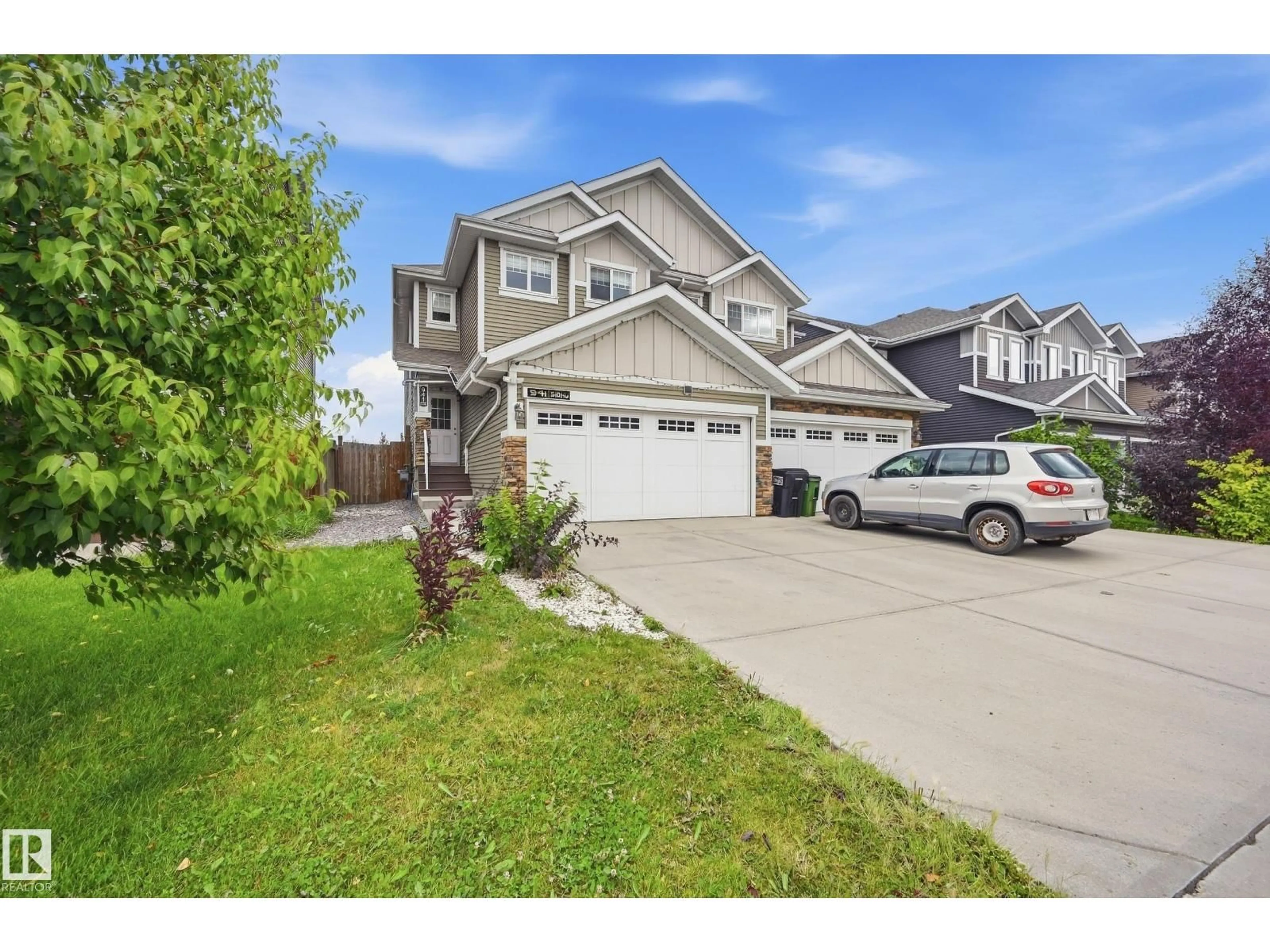 Unknown for 941 EBBERS CR, Edmonton Alberta T5Y3T9