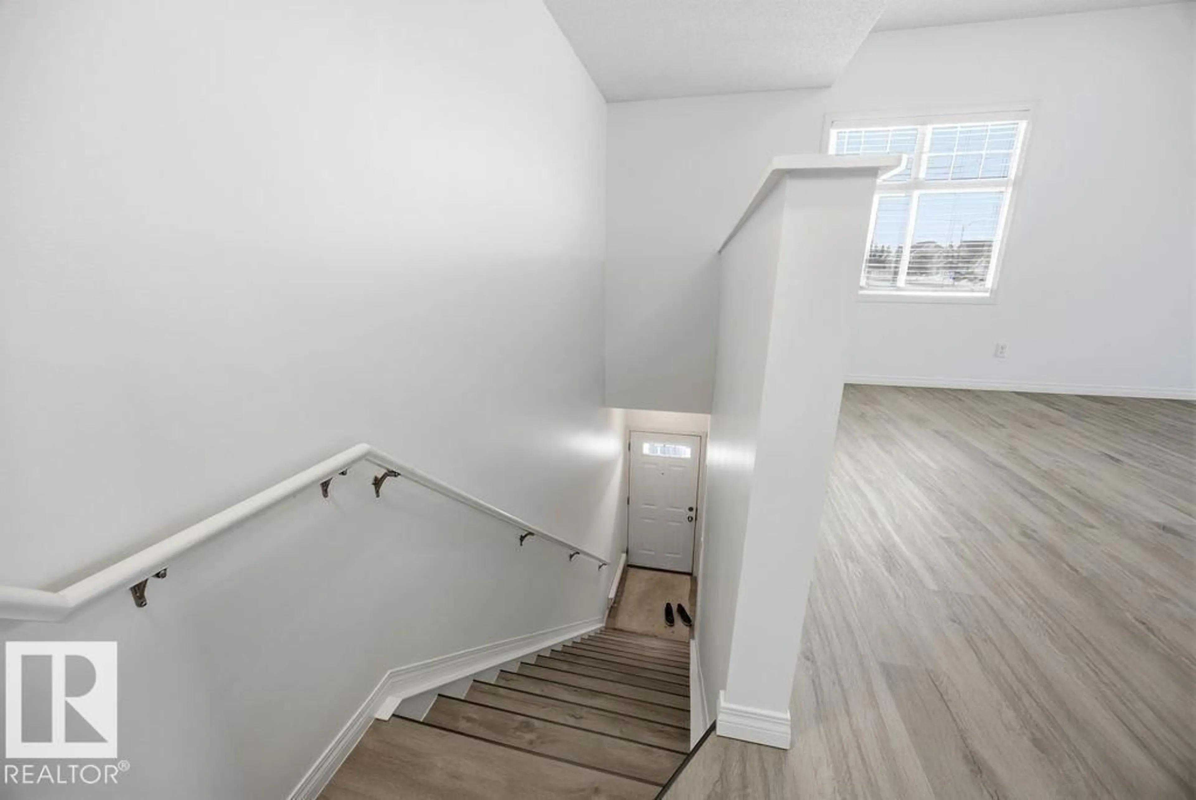Stairs for #34 - 1179 SUMMERSIDE DR, Edmonton Alberta T6X1K1