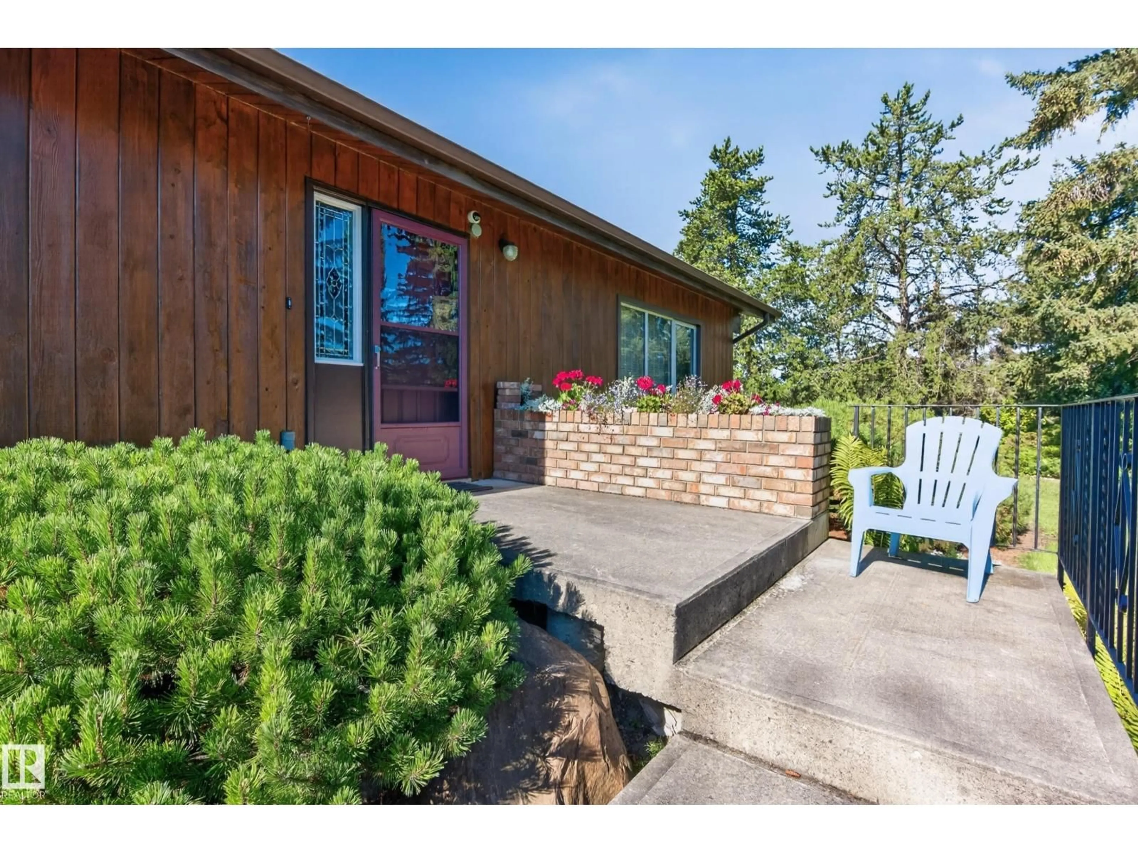 Home with brick exterior material, street for 53127 - 49 RANGE ROAD 211, Rural Strathcona County Alberta T8G2C5