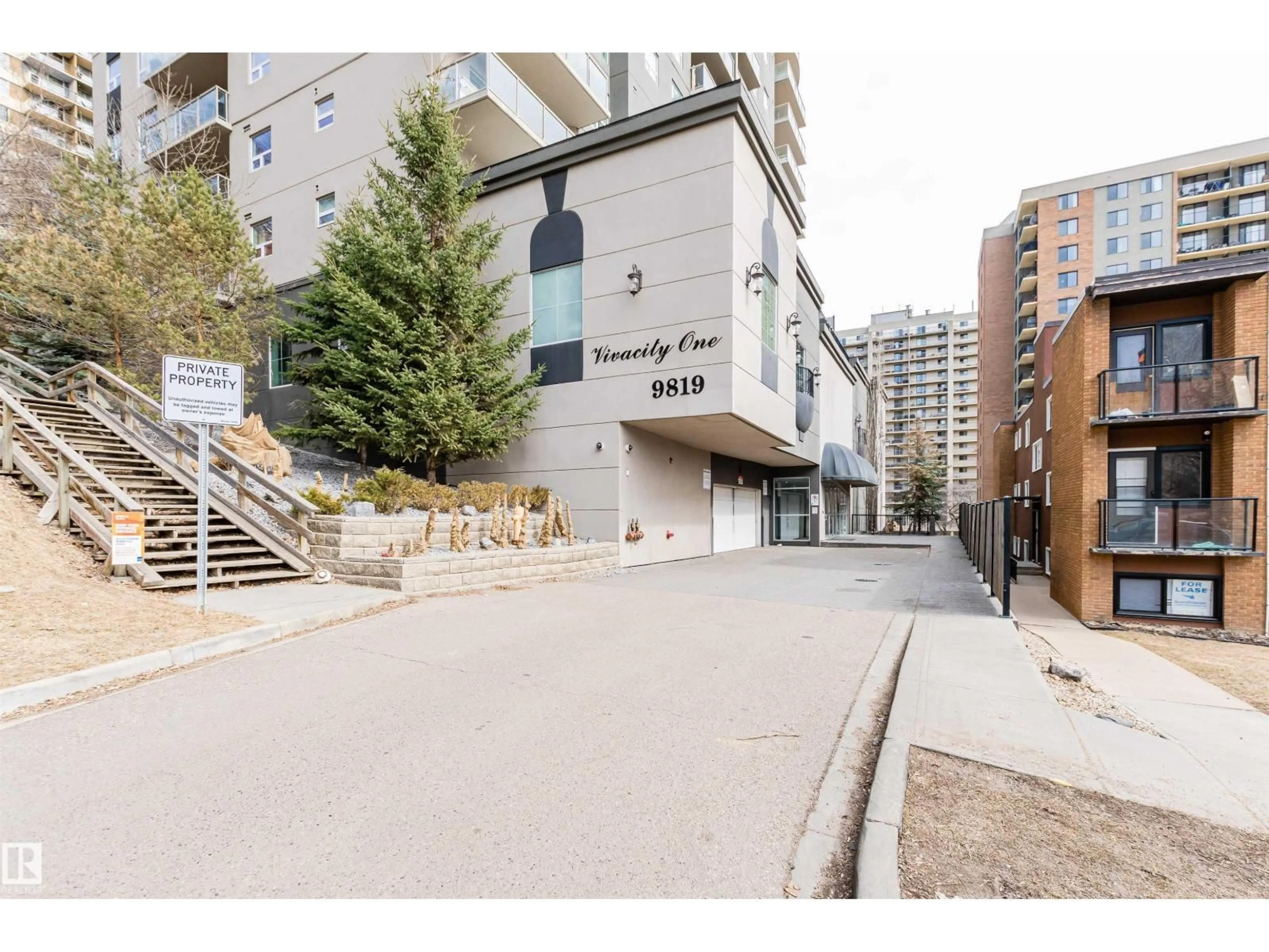 Unknown for 9819 - 1302 104 ST, Edmonton Alberta T5K0Y8