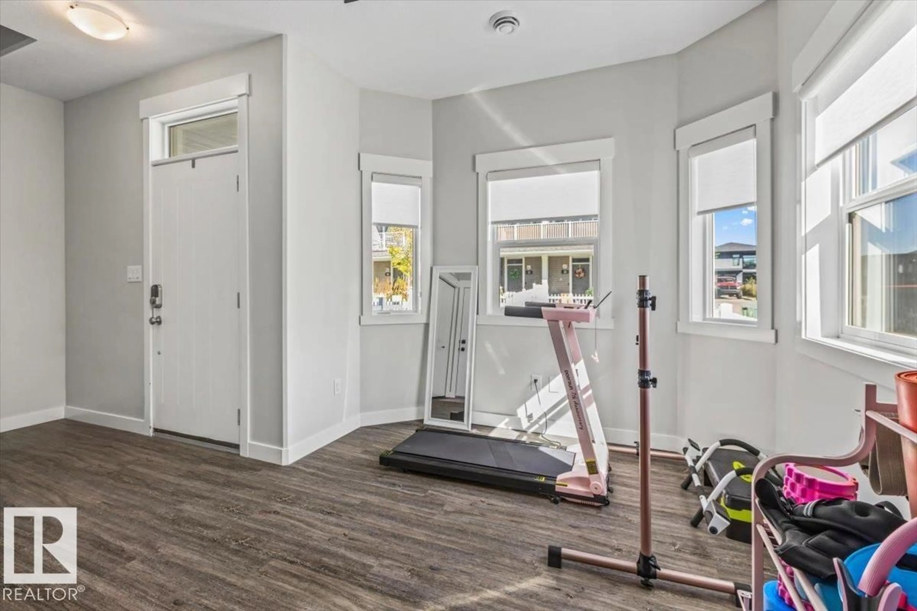 Indoor entryway for #22 - 150 EVERITT DR, St. Albert Alberta T8N7R8