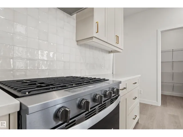 271 PATERSON LI, Edmonton 4