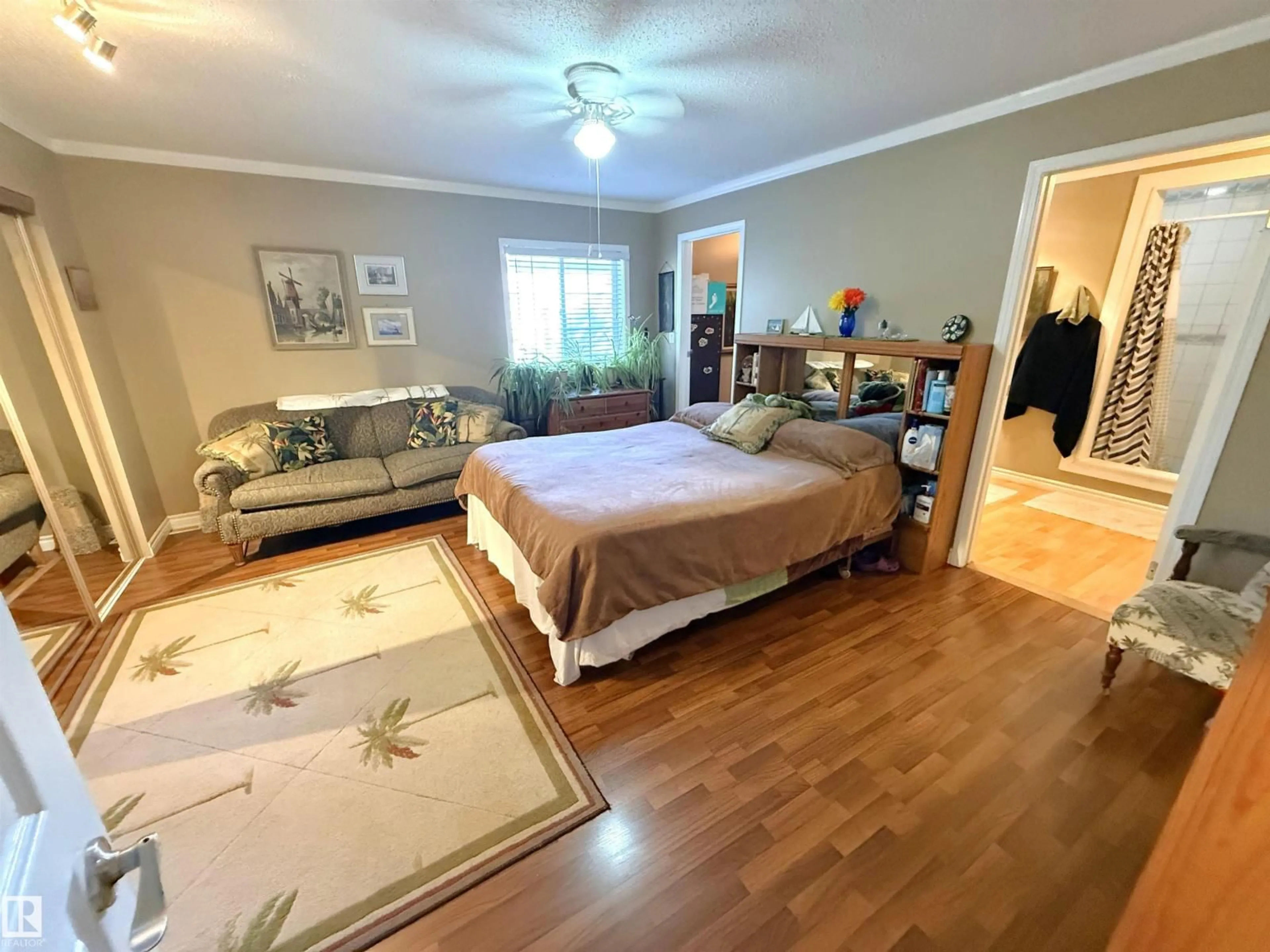 A pic of a room for #252 - 305 CALAHOO RD, Spruce Grove Alberta T7X3L2