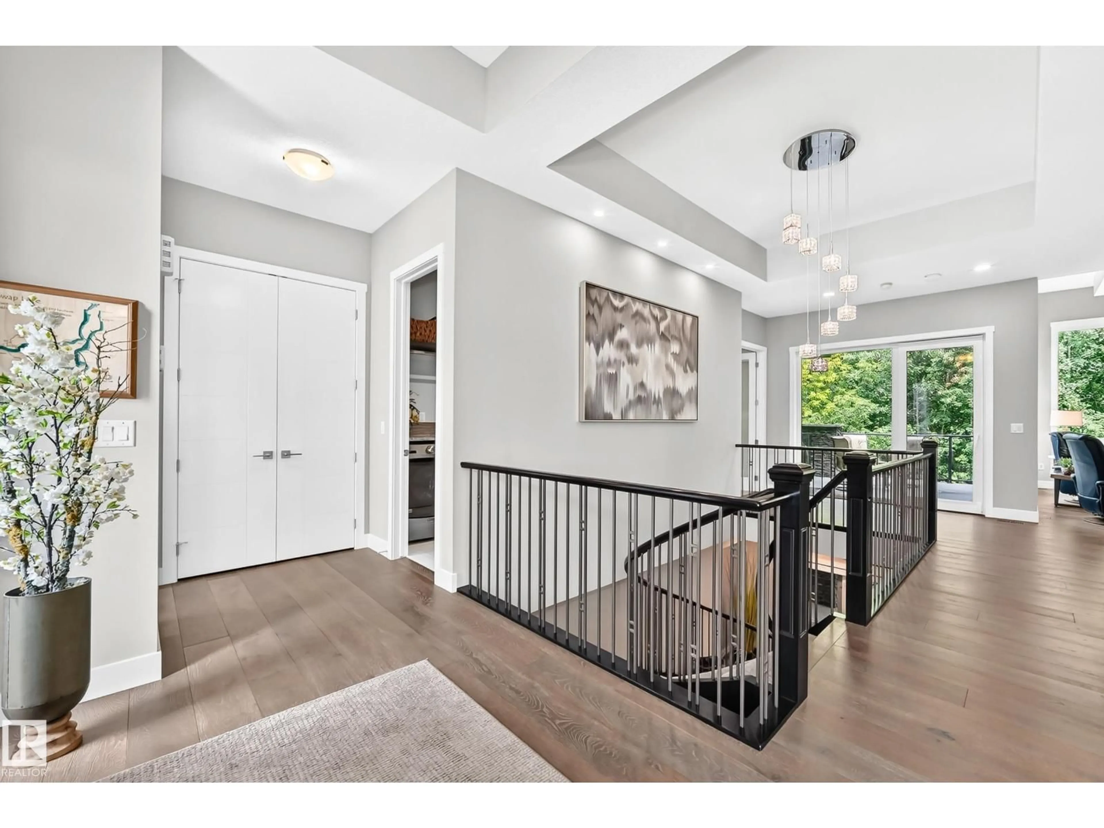 Indoor entryway for 95 - 56 SALISBURY WY, Sherwood Park Alberta T8B0C1