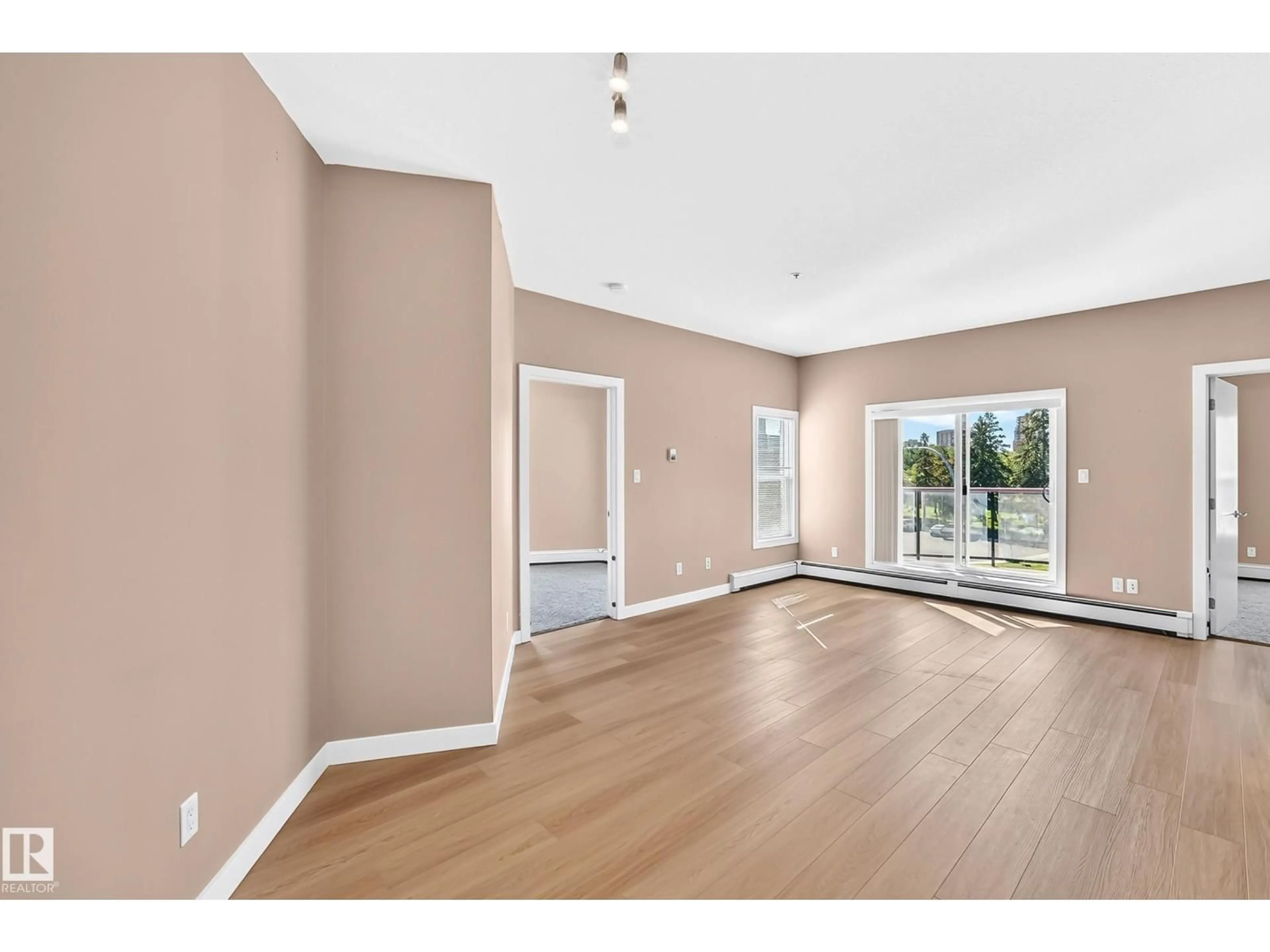 A pic of a room for #314 - 10611 117 ST, Edmonton Alberta T5H0G6