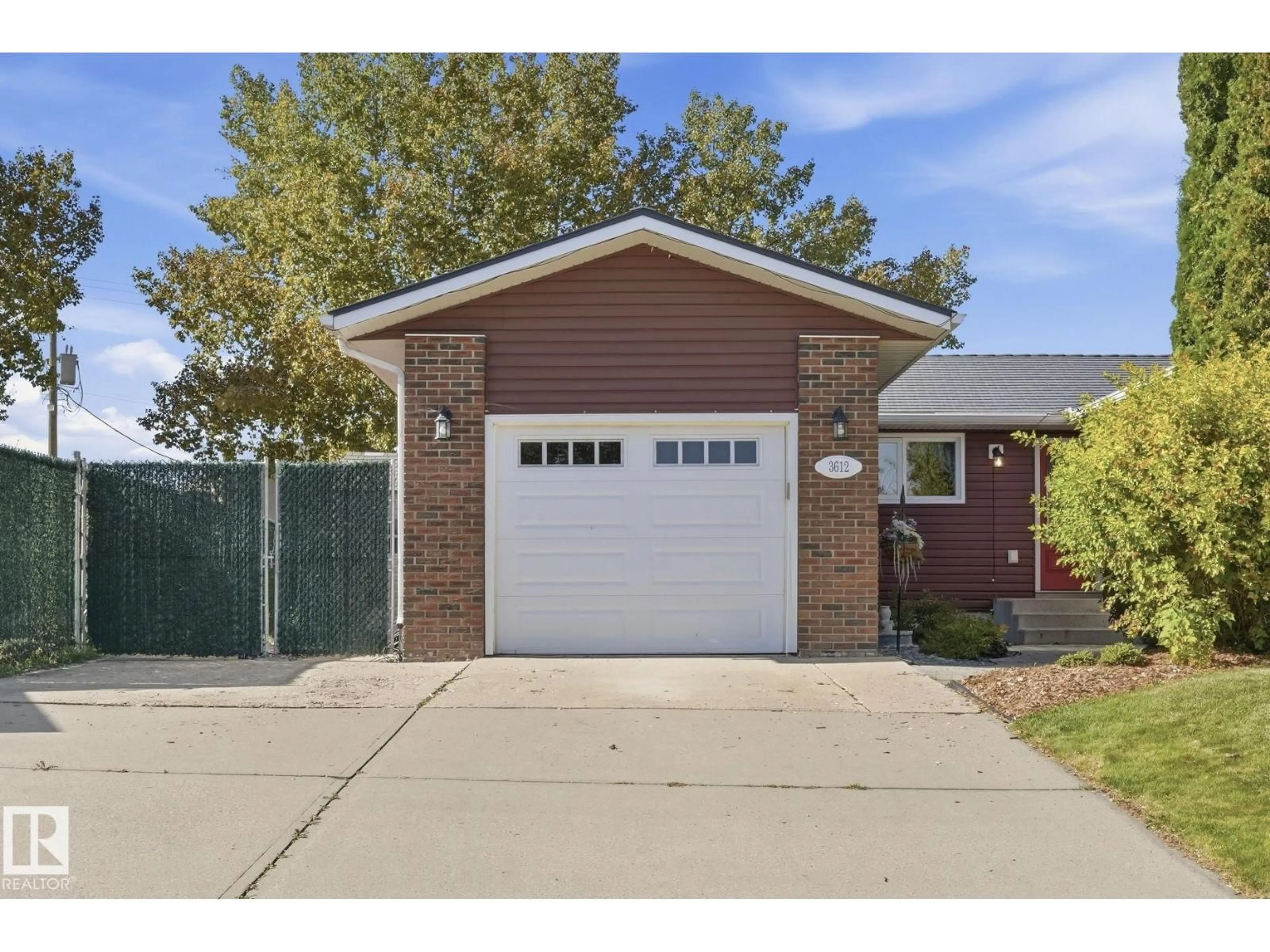 Unknown for 3612 44 ST, Leduc Alberta T9E6A1
