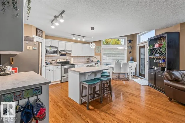 184 FOXBORO PL, Sherwood Park 5