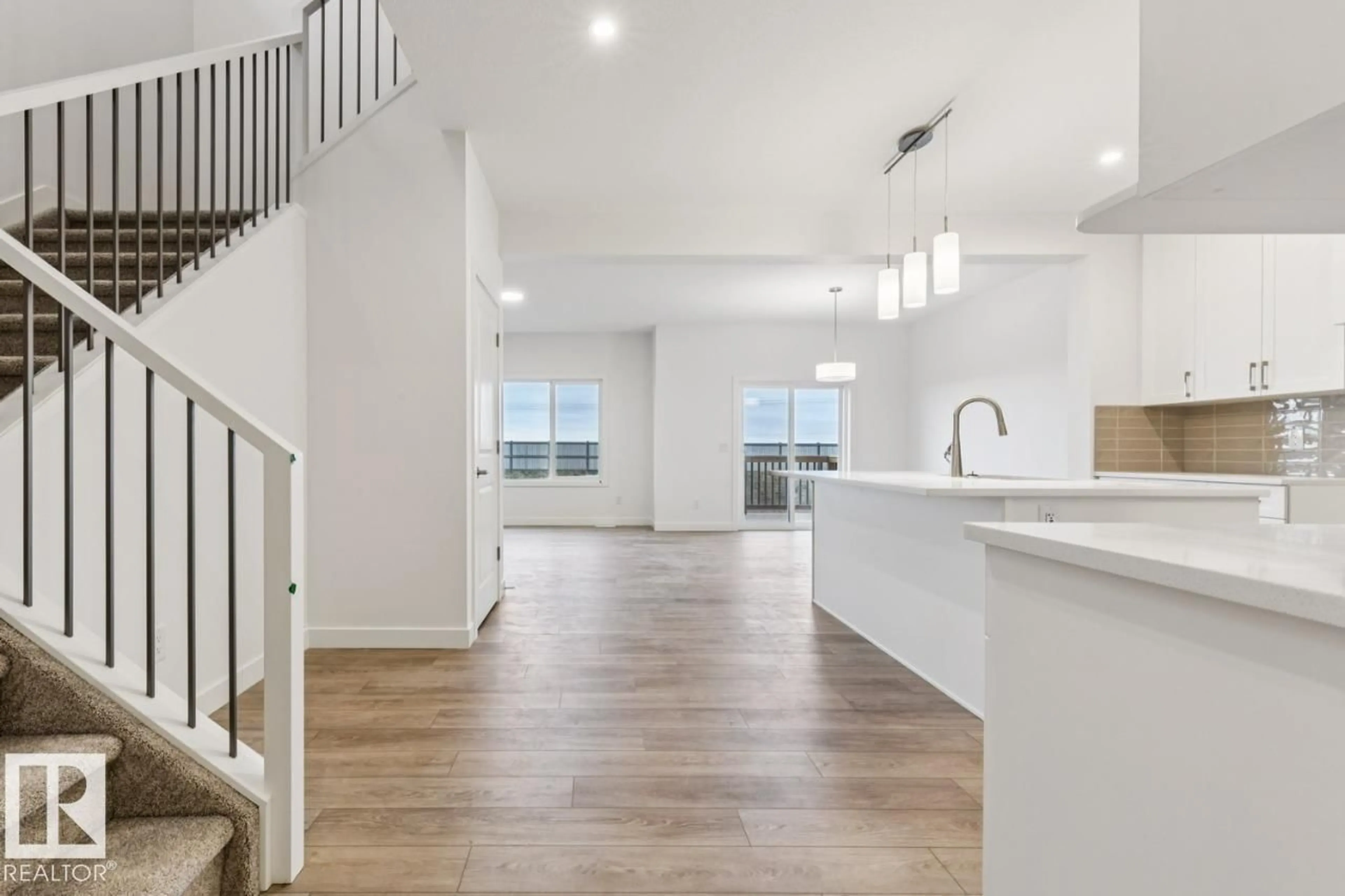 Open concept kitchen, unknown for 91 ROSA CR, St. Albert Alberta T8N5T2