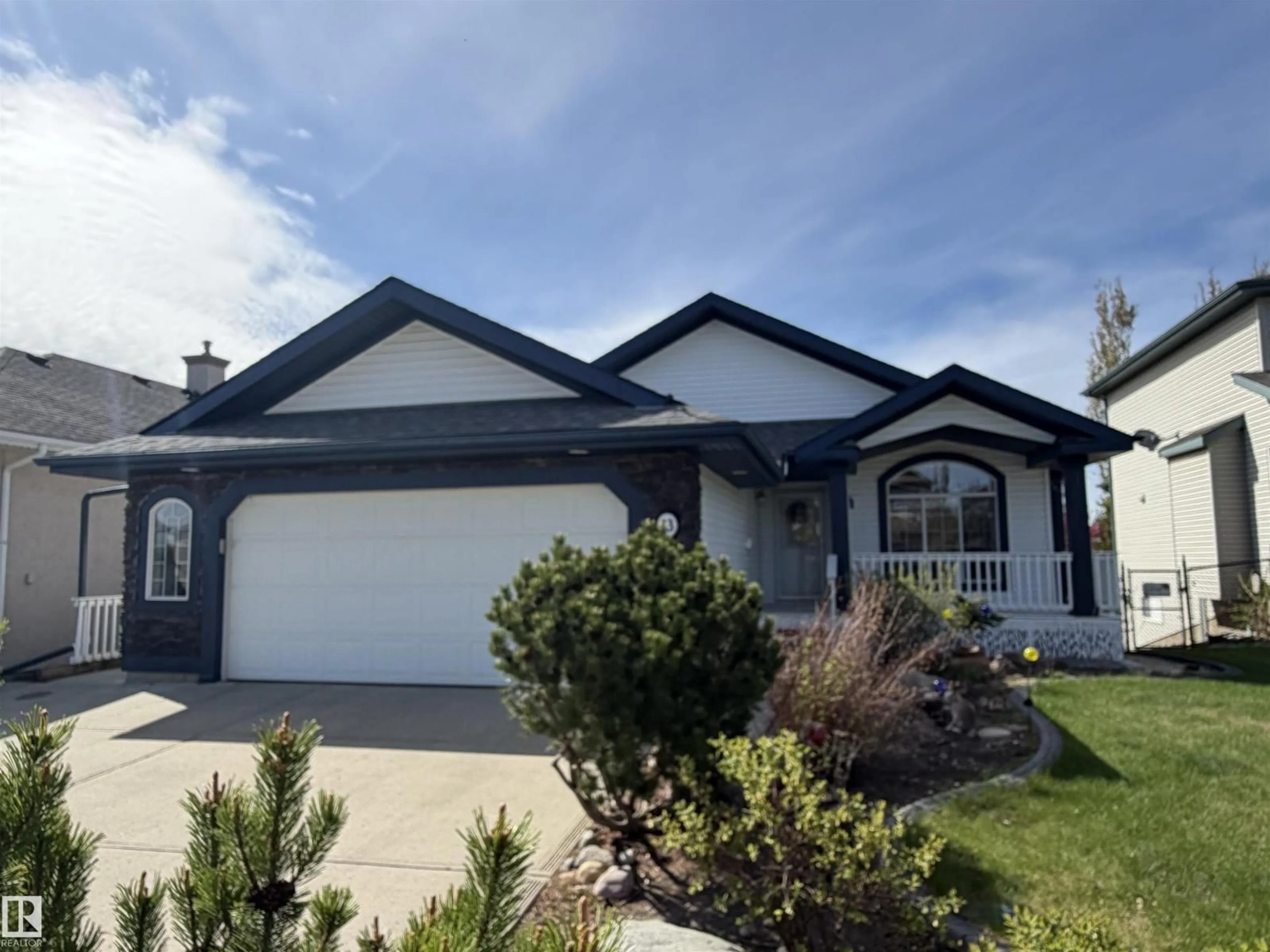 Home with vinyl exterior material, street for 13 NEWBURY CO, St. Albert Alberta T8N7C1