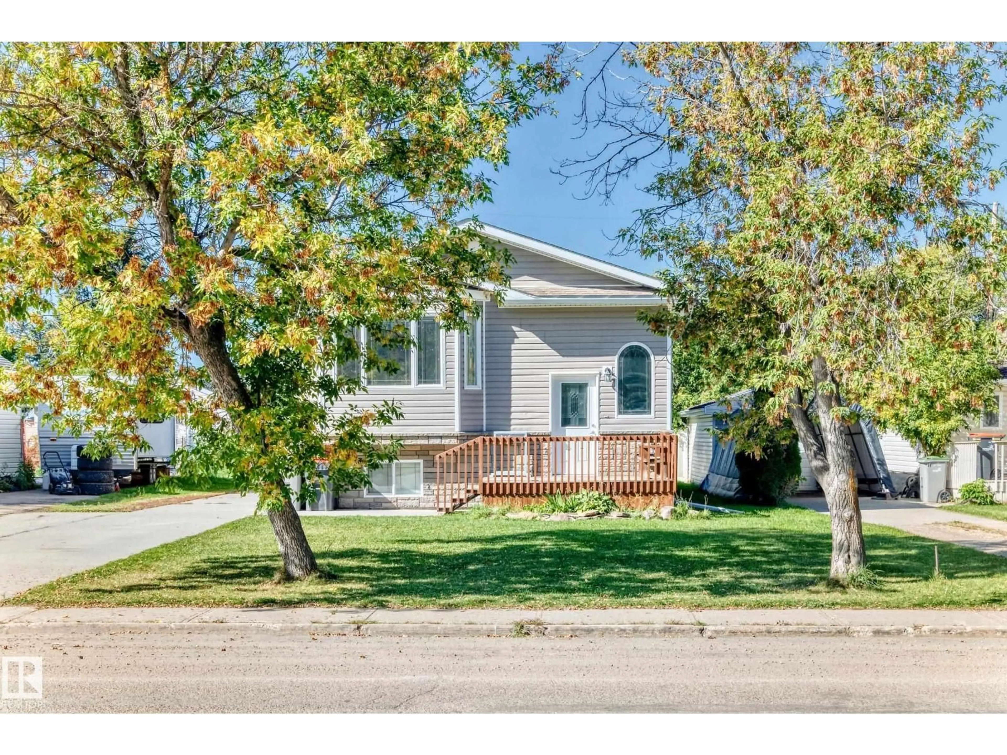 Home with vinyl exterior material, street for 5226 52 ST, Thorsby Alberta T0C2P0