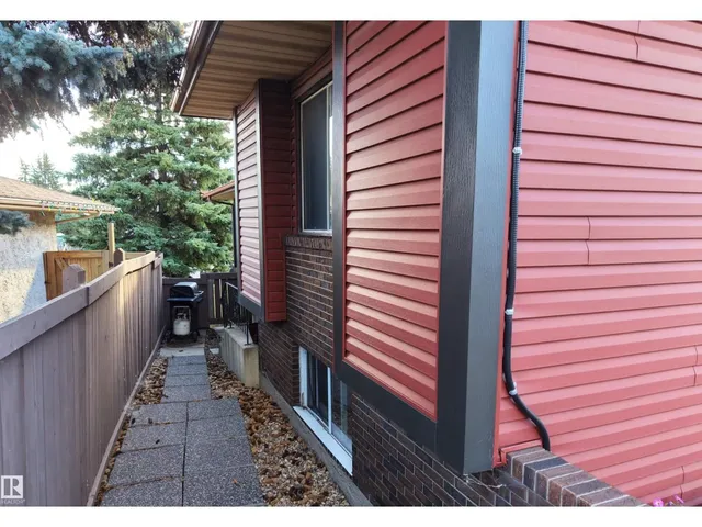 2672 89 ST, Edmonton 2