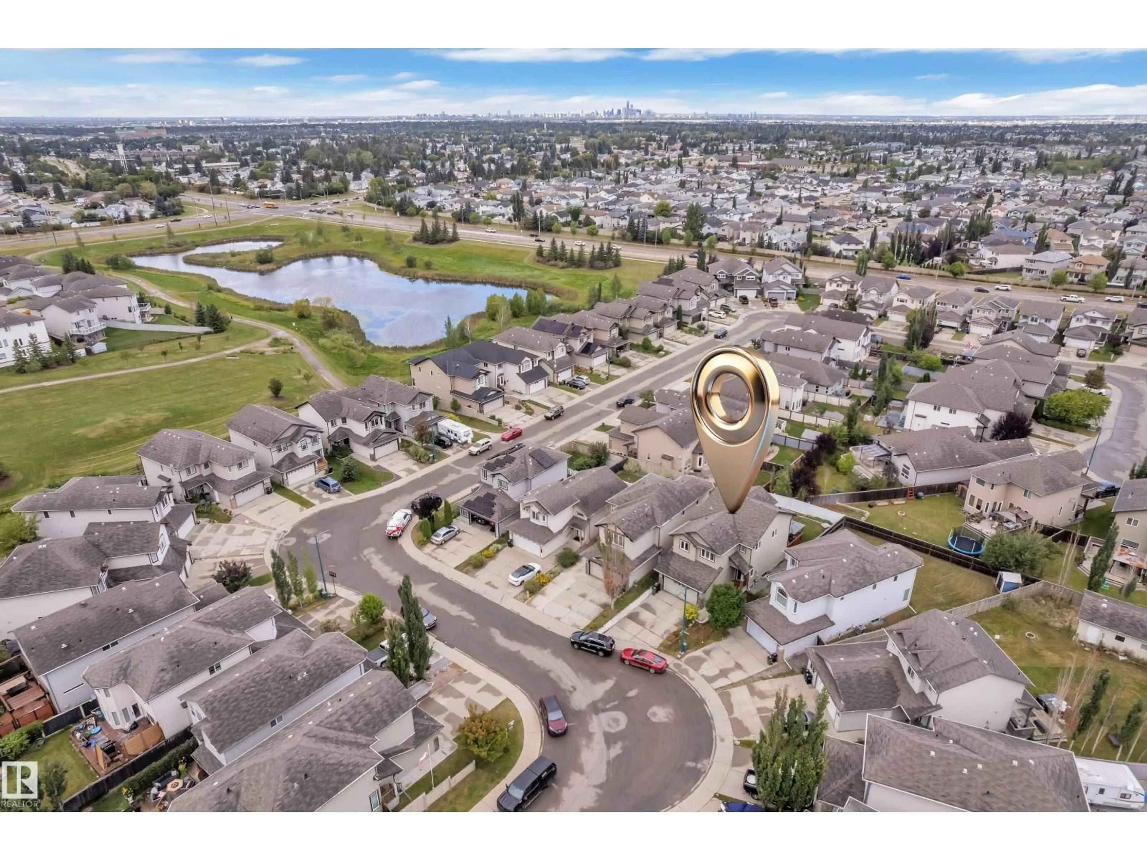 A pic from outside/outdoor area/front of a property/back of a property/a pic from drone, street for 3230 21A AV, Edmonton Alberta T6T0K5